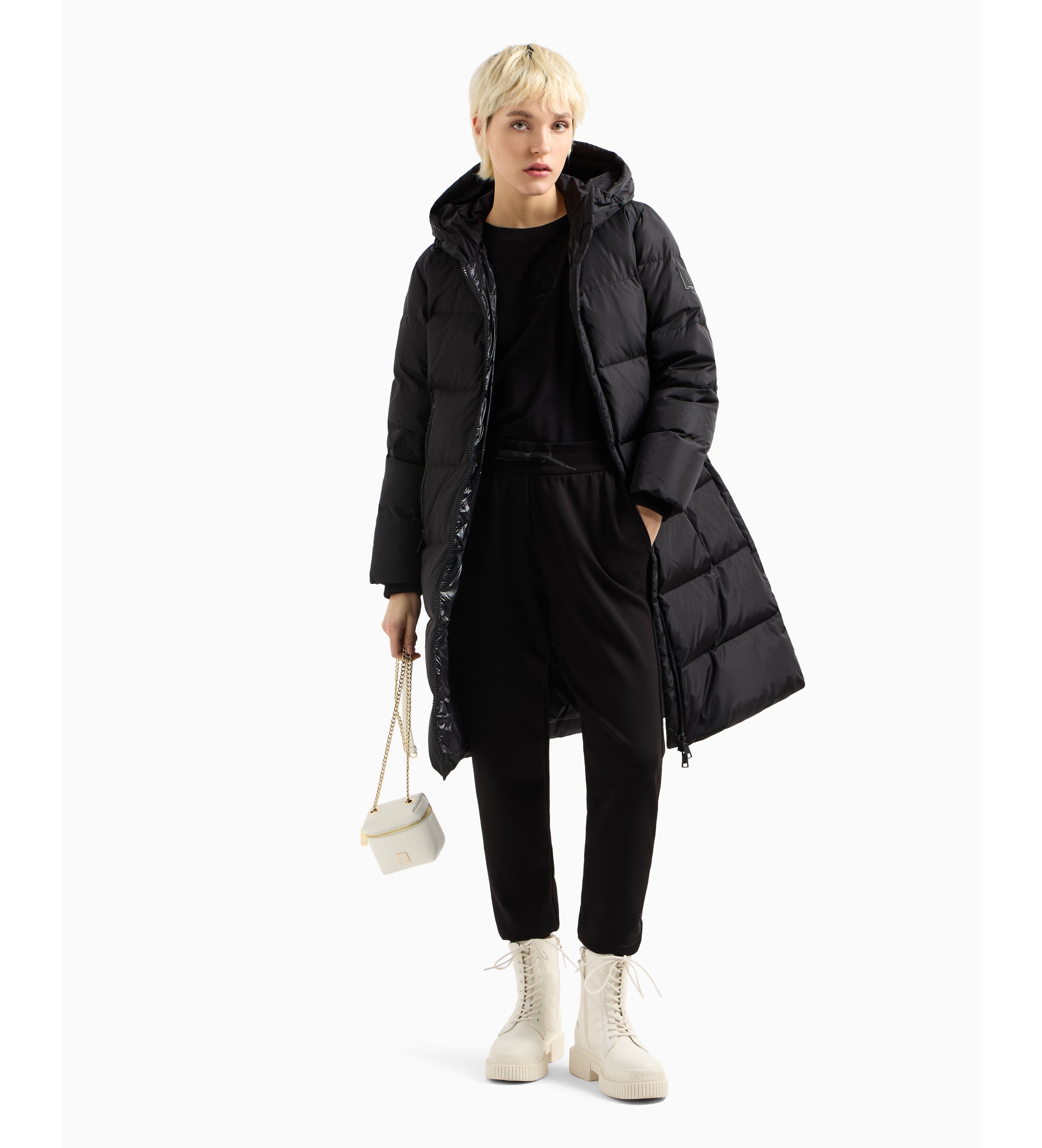 A|X Armani Exchange für Damen. XW000251AF12286UC001 Schwarzer Steppmantel (M), Lässig, Polyamid