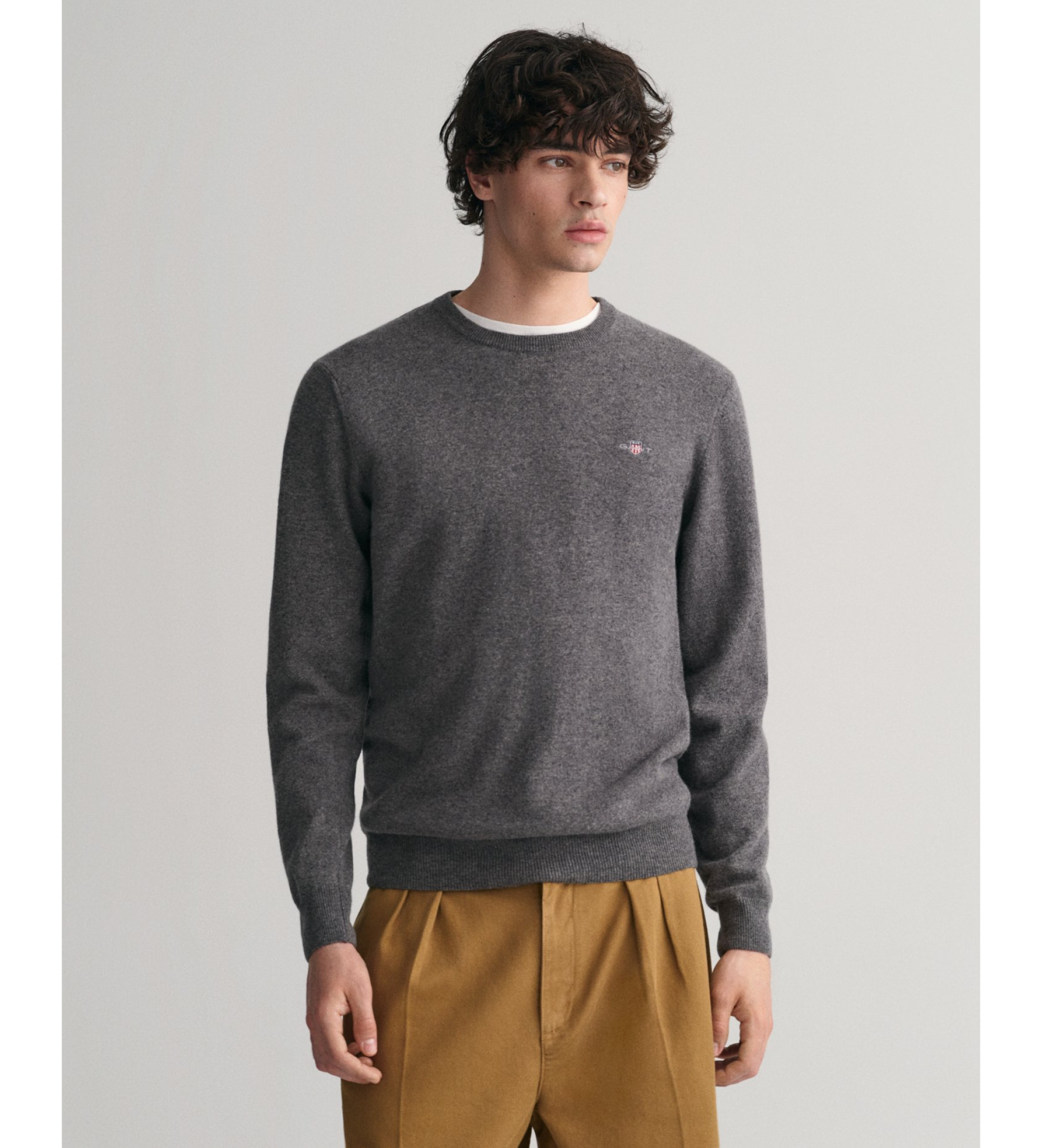 Gant für Herren. 87211 Pullover mit rundem Halsausschnitt aus sehr feiner grauer Schafswolle (XL), Lässig