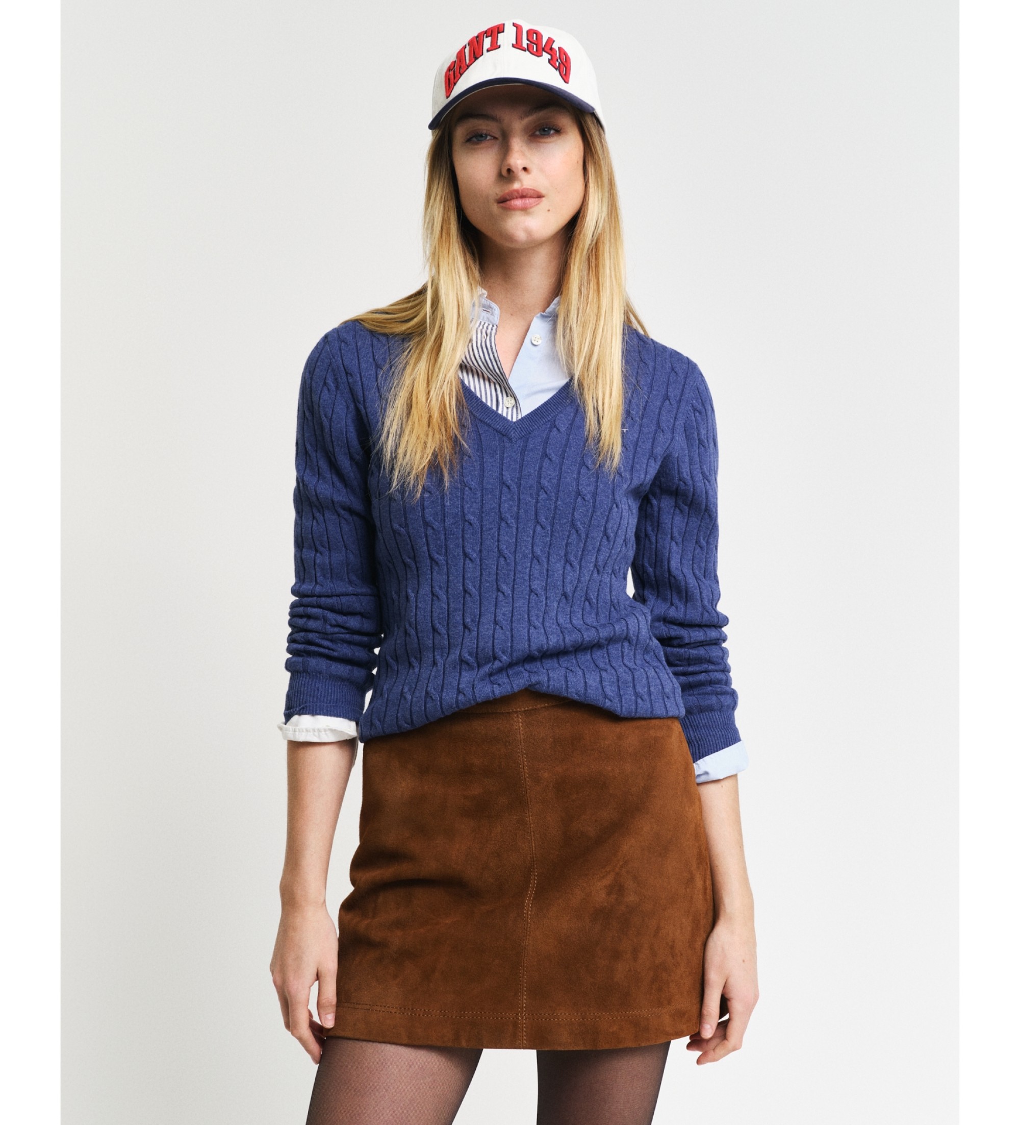 Gant für Damen. 4800101 Strickpullover mit V-Ausschnitt aus navyfarbener Stretch-Baumwolle mit geripptem V-Ausschnitt (M), Lässig, Marine