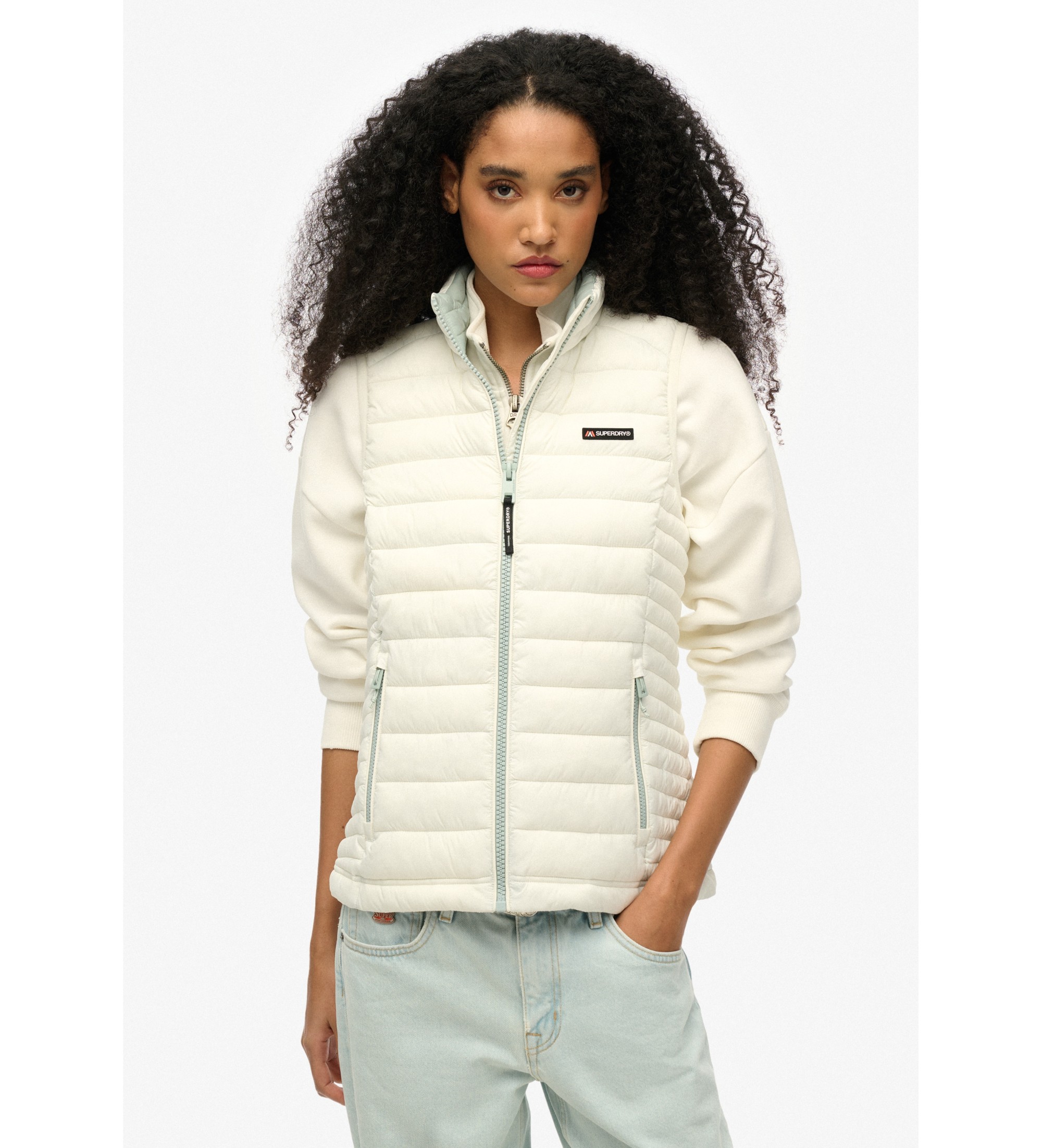 Superdry für Damen. W5011892A Fuji Lite wattierte Weste weiß (S), Lässig, Nylon