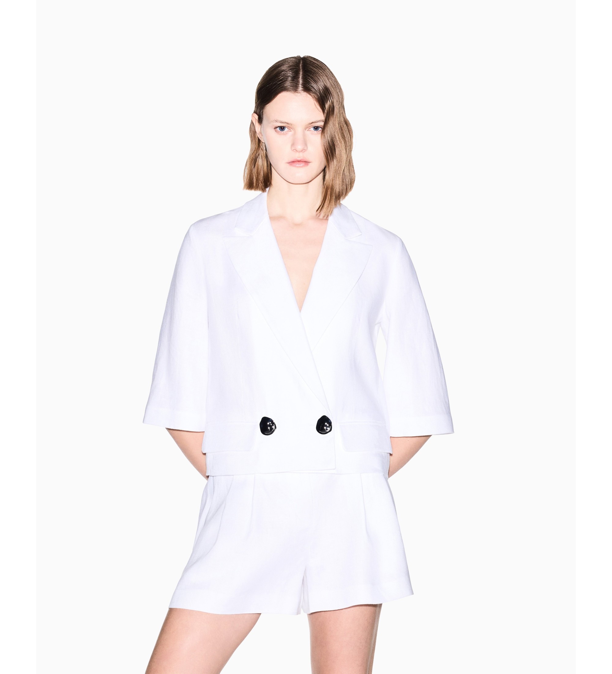 A|X Armani Exchange für Damen. XW001981AF21530U0002 Weißer Blazer Crop (XS), Lässig, Leinen, Klassisch