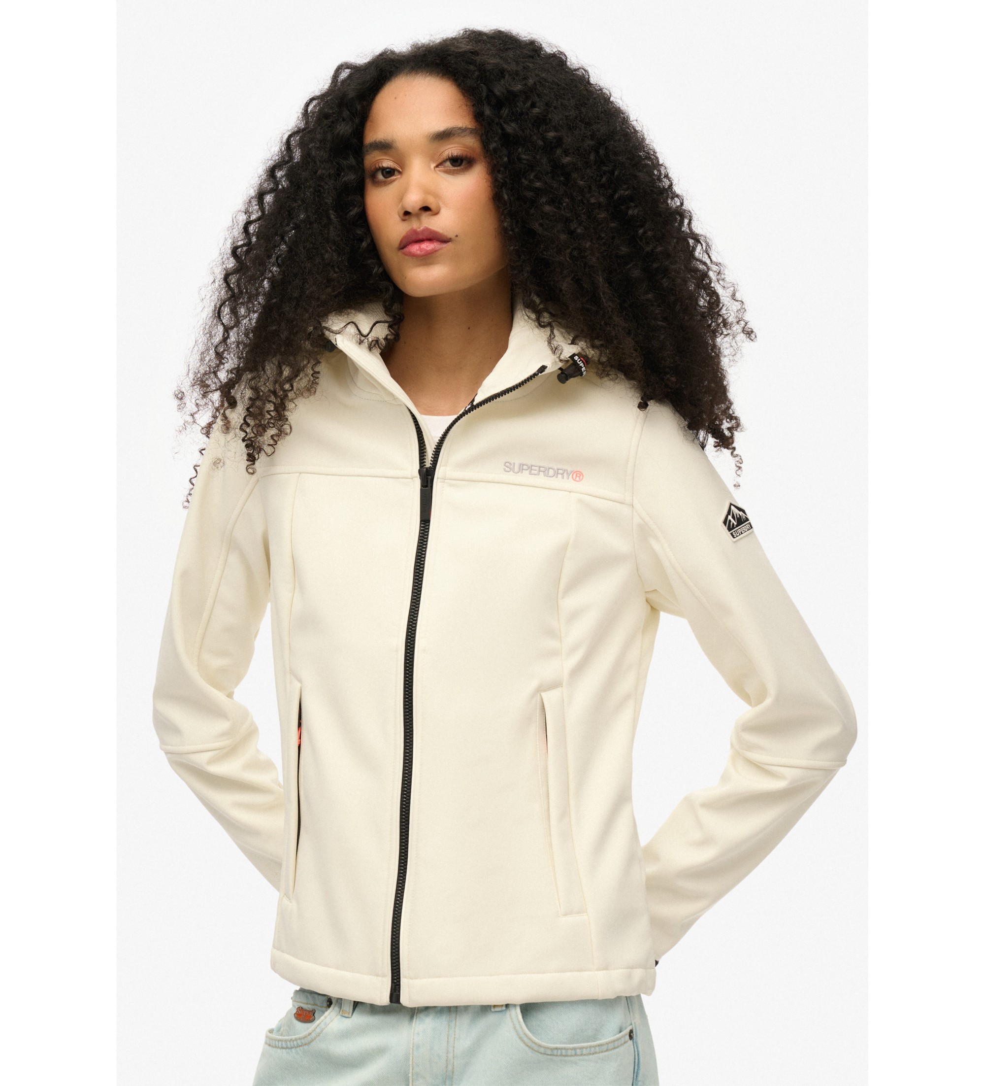 Superdry für Damen. W5011903A Kapuzenjacke ?Classic Trekker?, weiß (XL), Lässig, Recyceltes Polyester, Nachhaltig