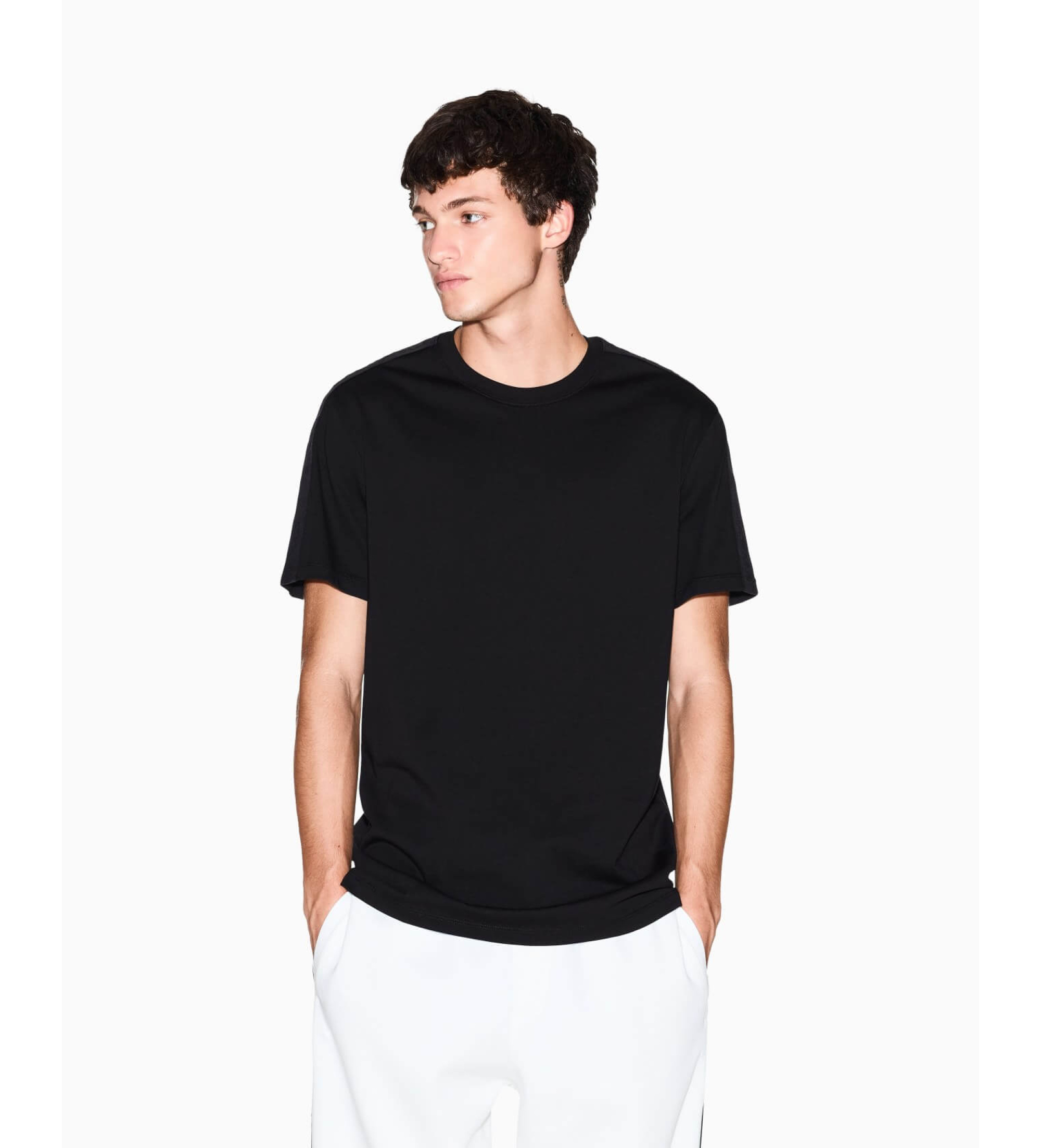 A|X Armani Exchange für Herren. XM001283AF10361UC001 Schwarzes T-Shirt in Regular-Passform, einfarbig (S), Lässig, Baumwolle, Kurzarm