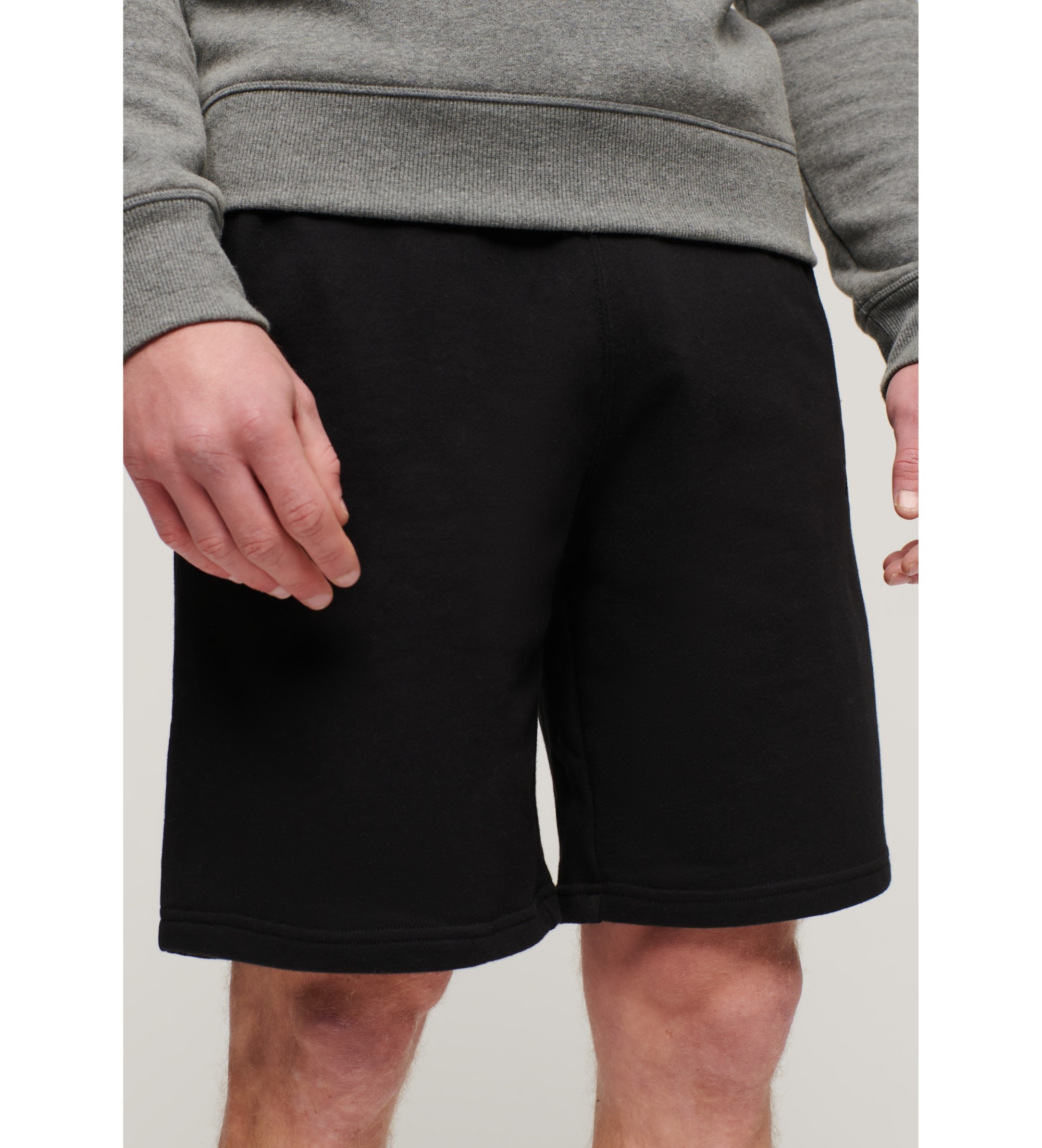 Superdry für Herren. M7110427A Essential Logo Sweatshorts (M), Schwarz, Lässig, Baumwolle