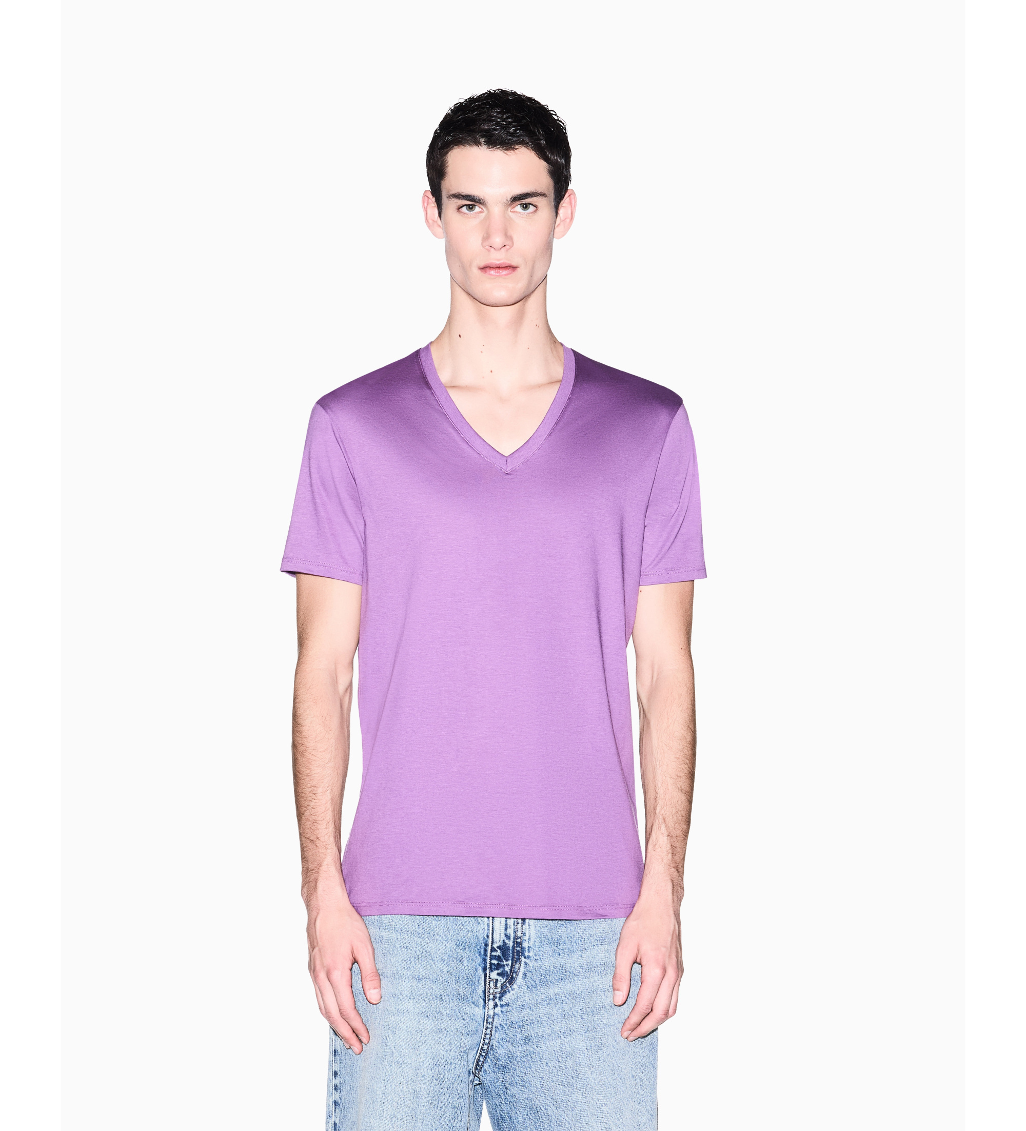 A|X Armani Exchange für Herren. 8NZT75ZJA5ZUA151 T-Shirt V-Ausschnitt lila (XXL), Lässig, Flieder, Baumwolle, Kurzarm
