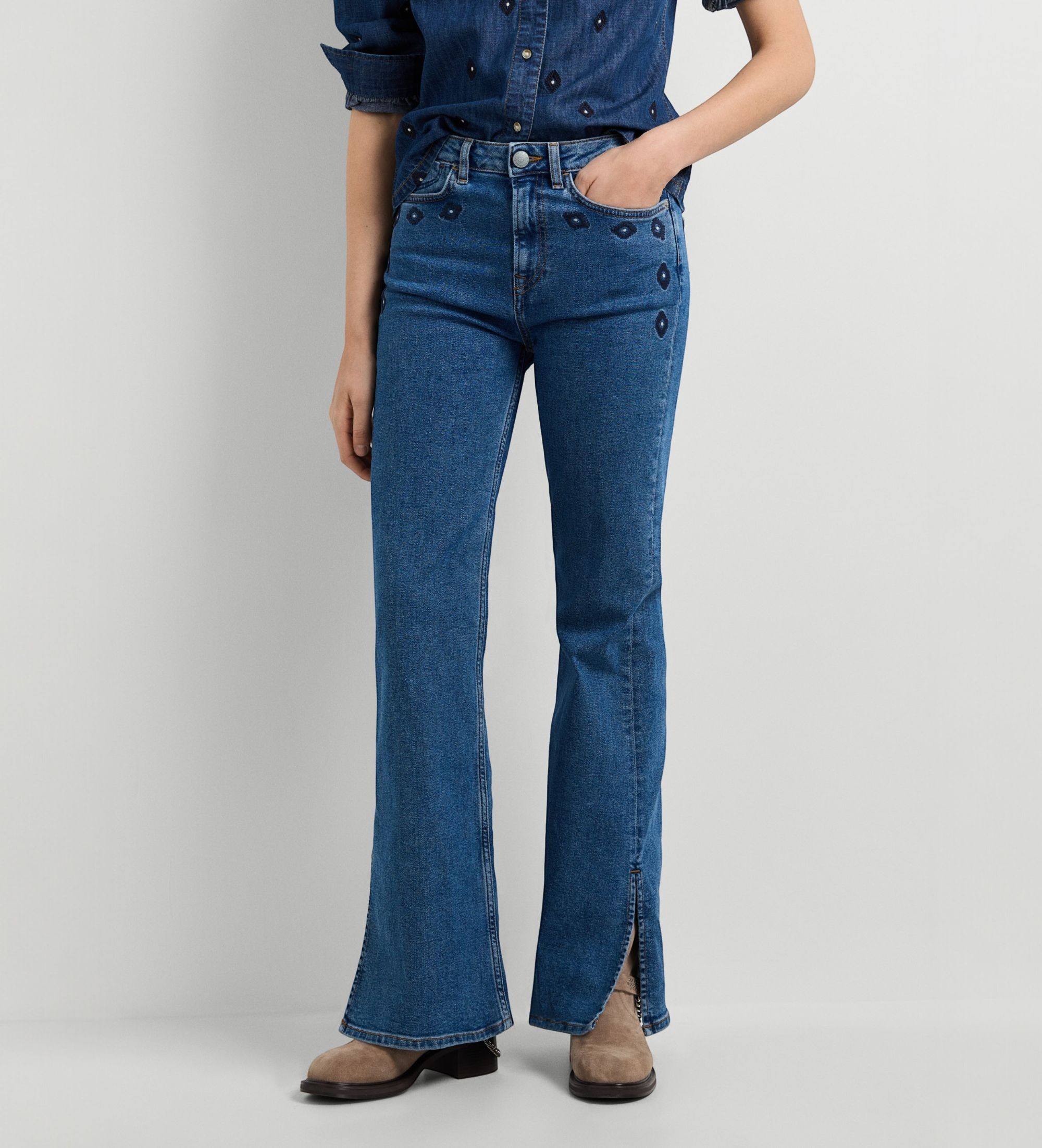 Pepe Jeansvoor vrouwen. PL2051118 Jeans flare Willa Animated blauw (27/30), Casual, Katoen, Denim