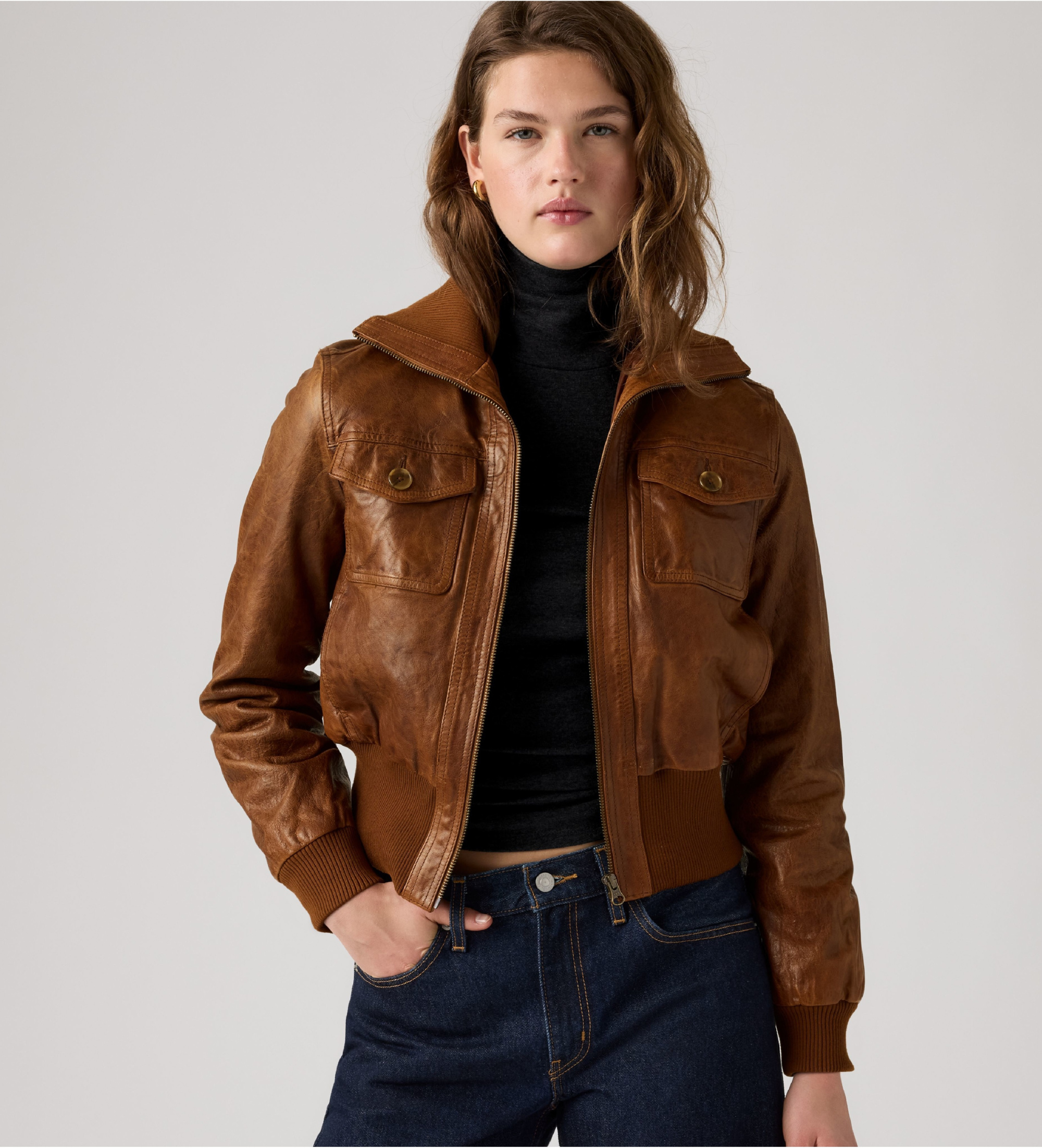 Levi's für Damen. 007U6-0000 Braune Kira Bomberjacke aus Leder (M), Lässig