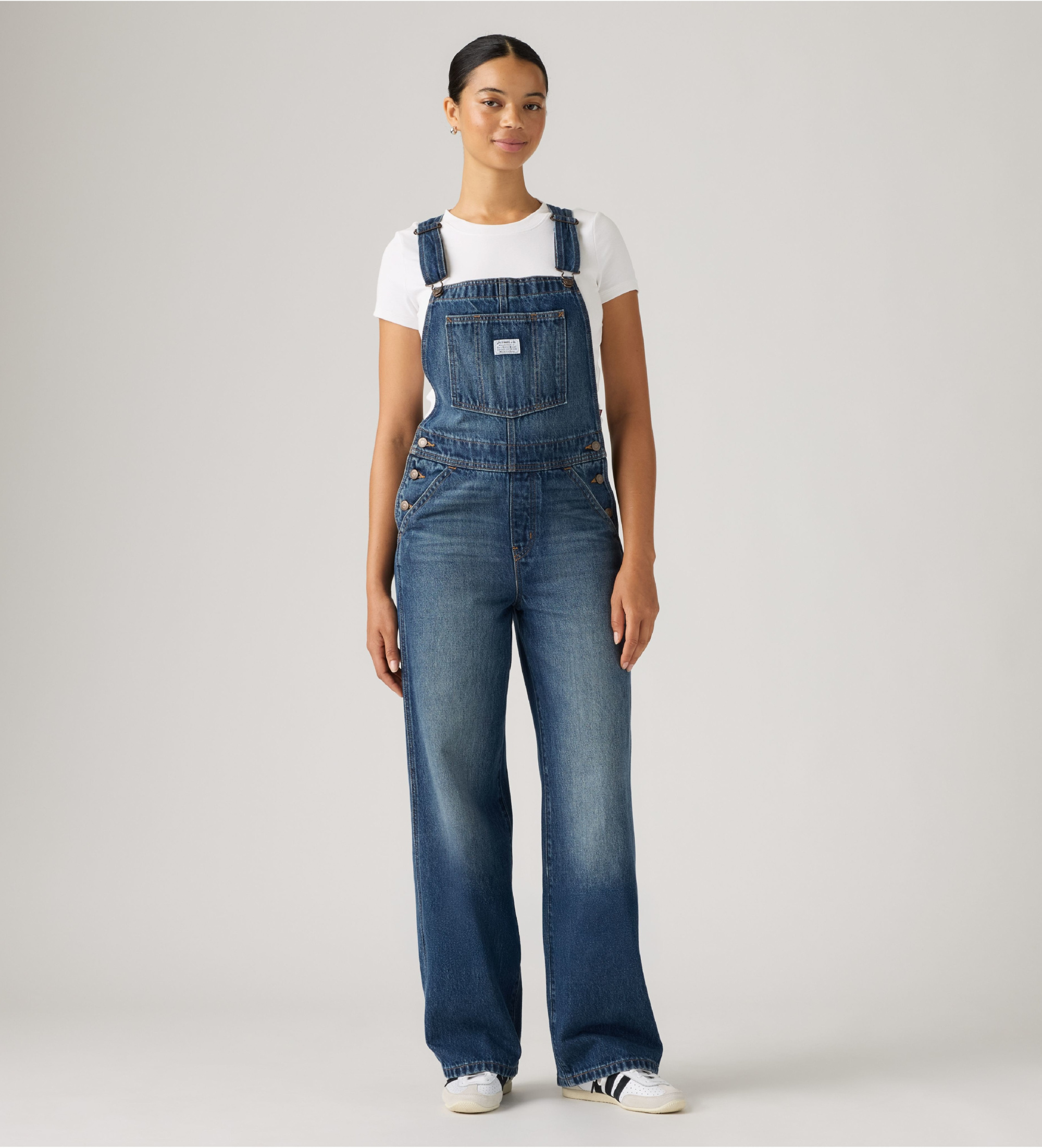 Levi's für Damen. 000UG-0007 Baggy-Latzhose blau (M), Lässig, Baumwolle, Denim