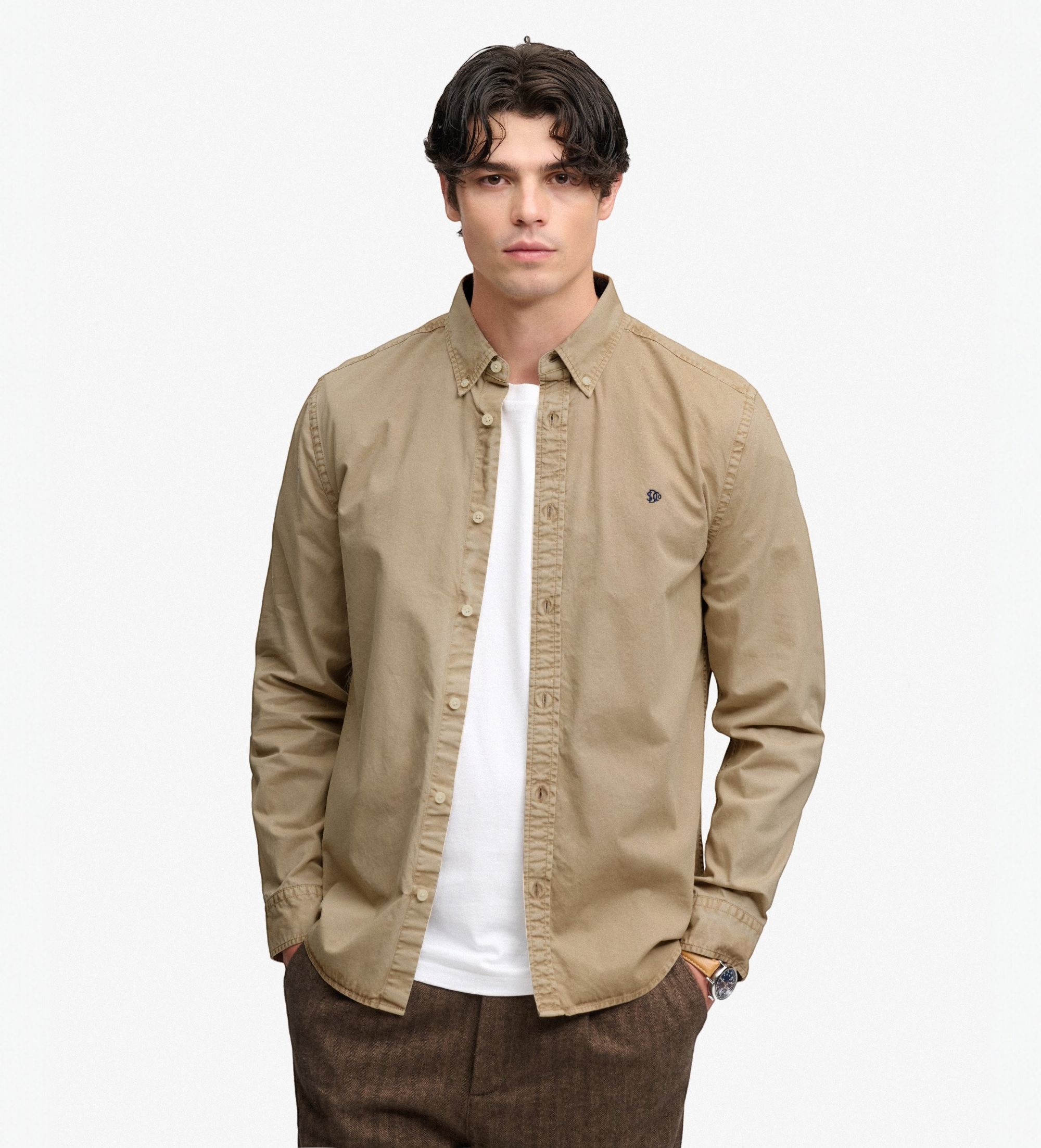 Superdry für Herren. M4011194A Braunes garment-dyed Hemd (M), Beige, Lässig, Baumwolle, Langarm