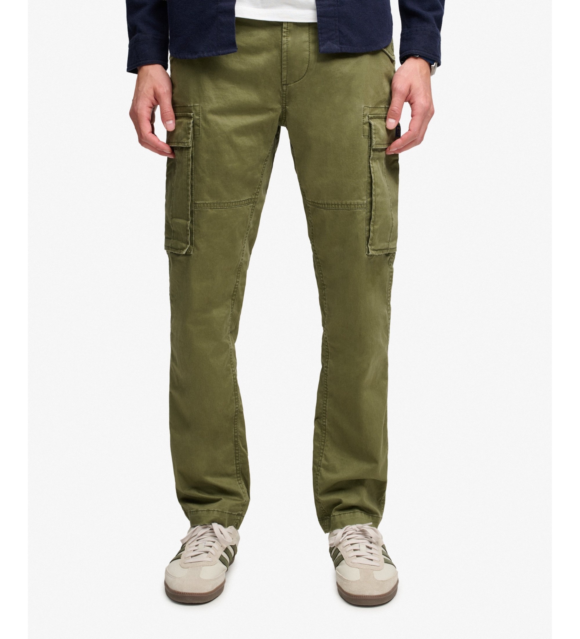 Superdry für Herren. M7011511A Grüne Slim-Taper-Cargohose (28/32), Lässig, Baumwolle
