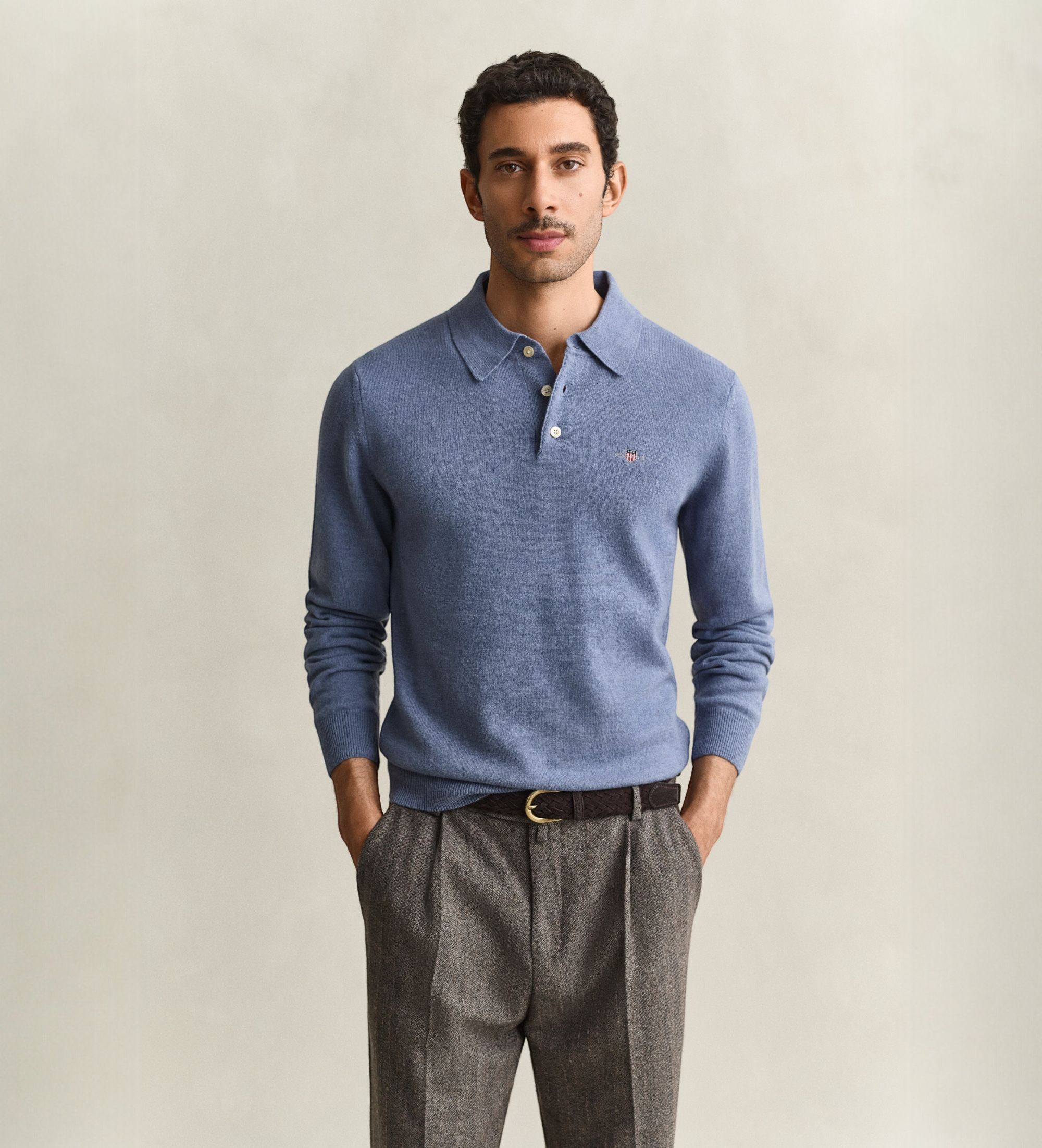 Gantvoor mannen. 8060109 Blauwe wollen poloshirt (L), Casual, Klassiek, Lange mouwen
