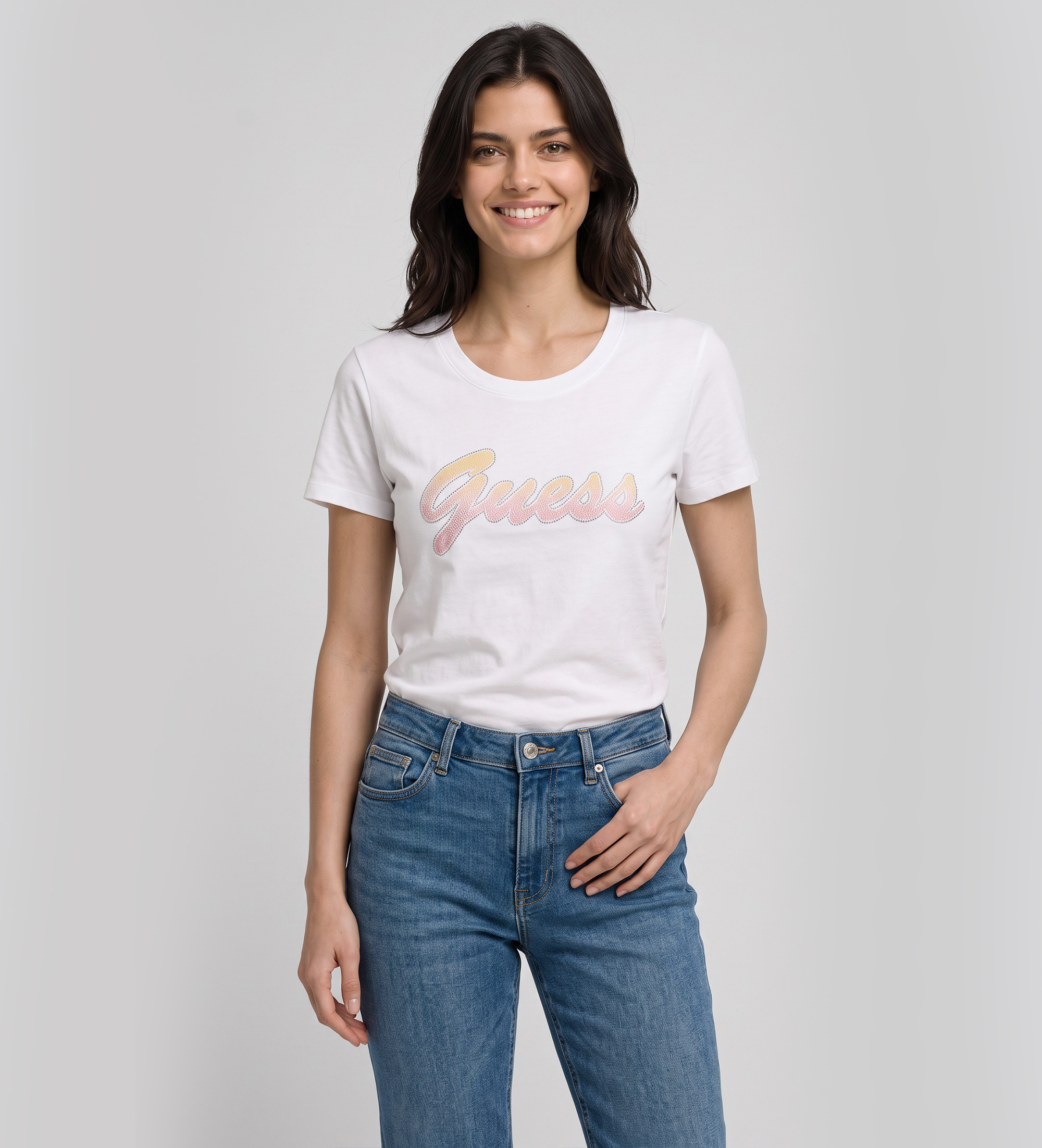Guess für Damen. W6YI56K5028 T-Shirt Logo Pailletten Farbverlauf Weiß (S), Lässig, Baumwolle, Kurzarm