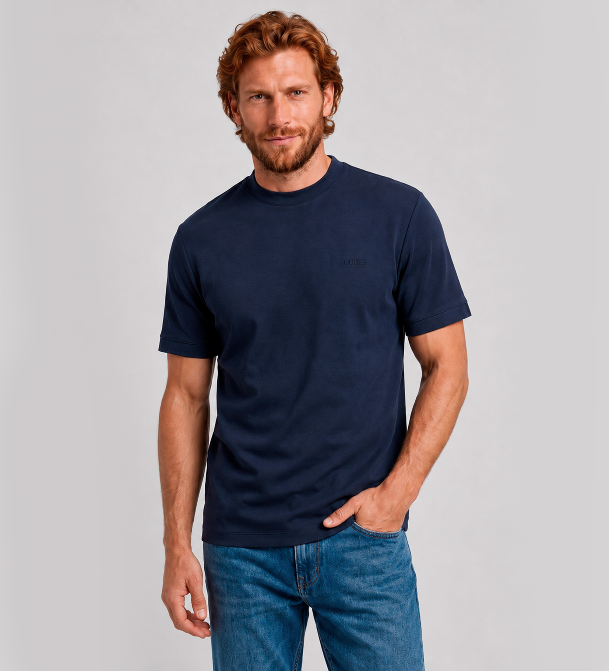 Guess für Herren. M6YP48K4899 Detailliertes Technisches T-Shirt marineblau (XL), Lässig, Baumwolle, Kurzarm