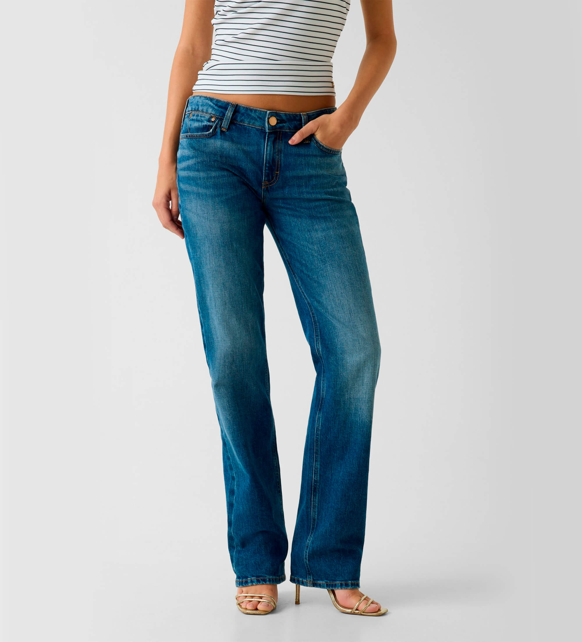 Guess für Damen. W6YAJDD1655 Jeans Nicky mittelblau gewaschen (32), Lässig, Baumwolle, Denim