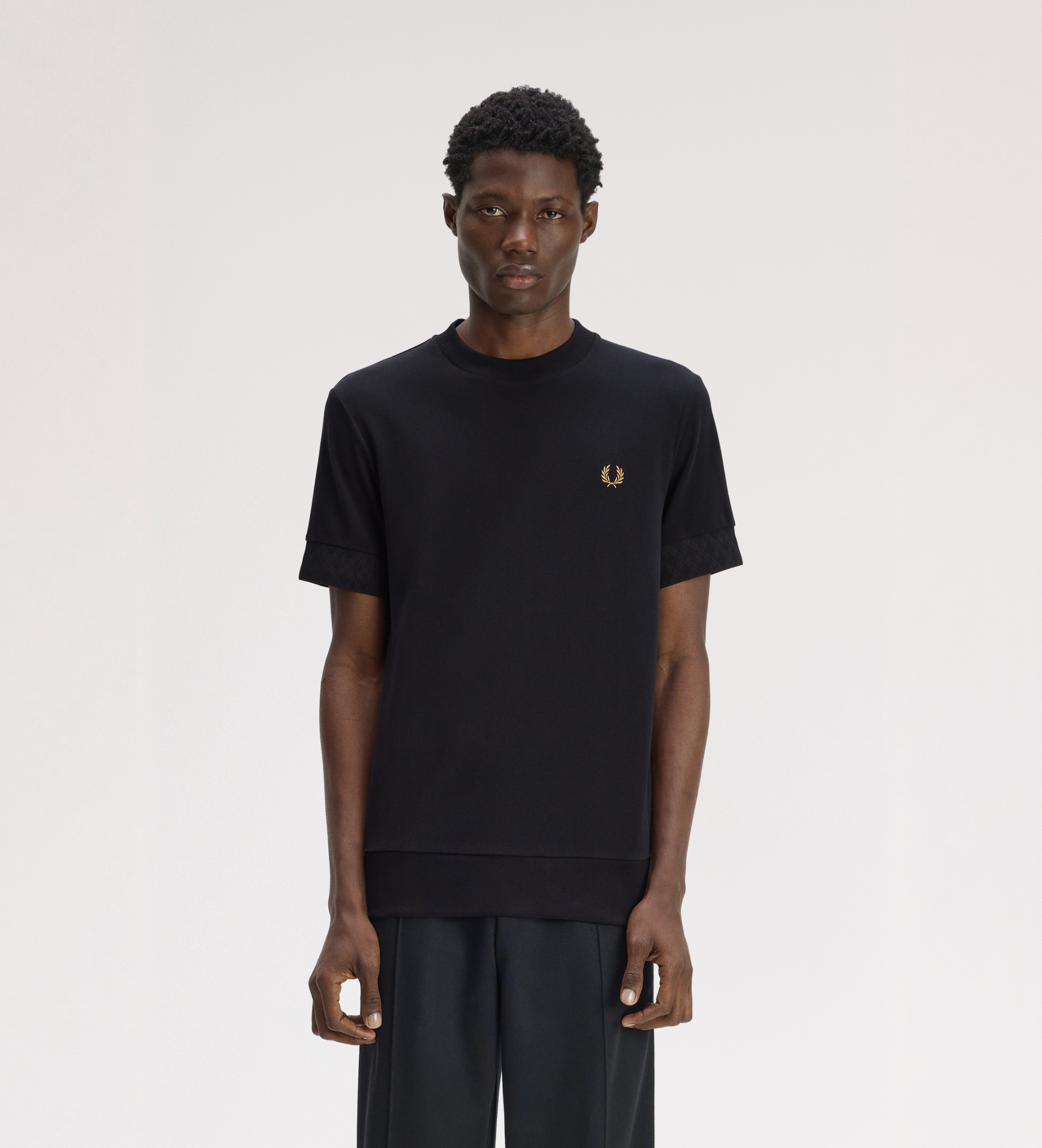 Fred Perryvoor mannen. M3441 T-shirt met jacquard manchetten zwart (XL), Casual, Katoen, Korte mouwen