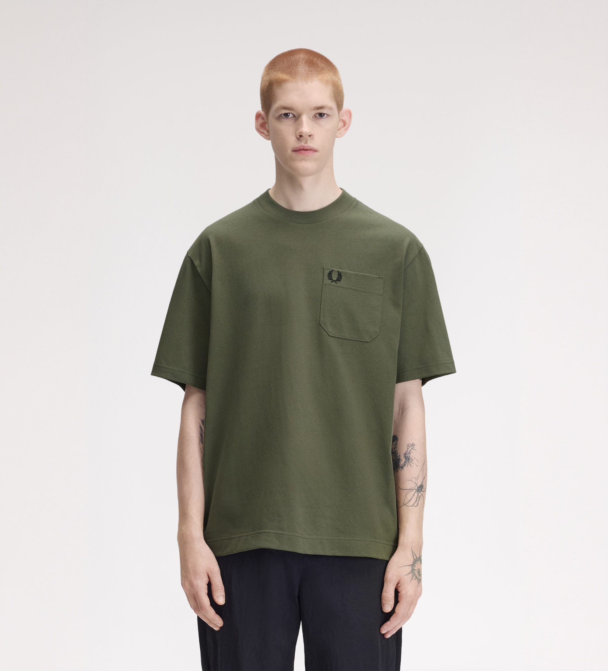 Fred Perryvoor mannen. M3490 Relaxed T-shirt groen (L), Casual, Katoen, Korte mouwen