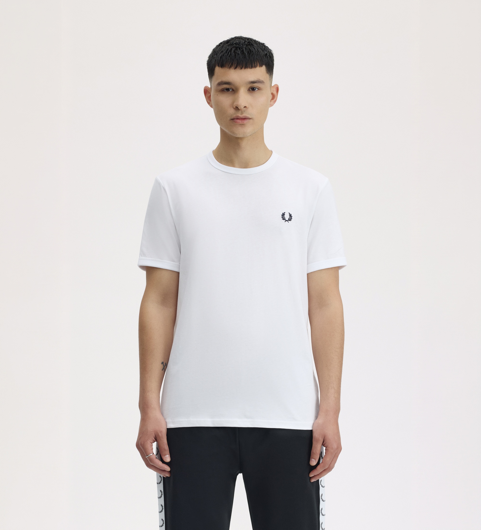 Fred Perryvoor mannen. M3519 Ringer T-shirt wit (XS), Casual, Katoen, Korte mouwen