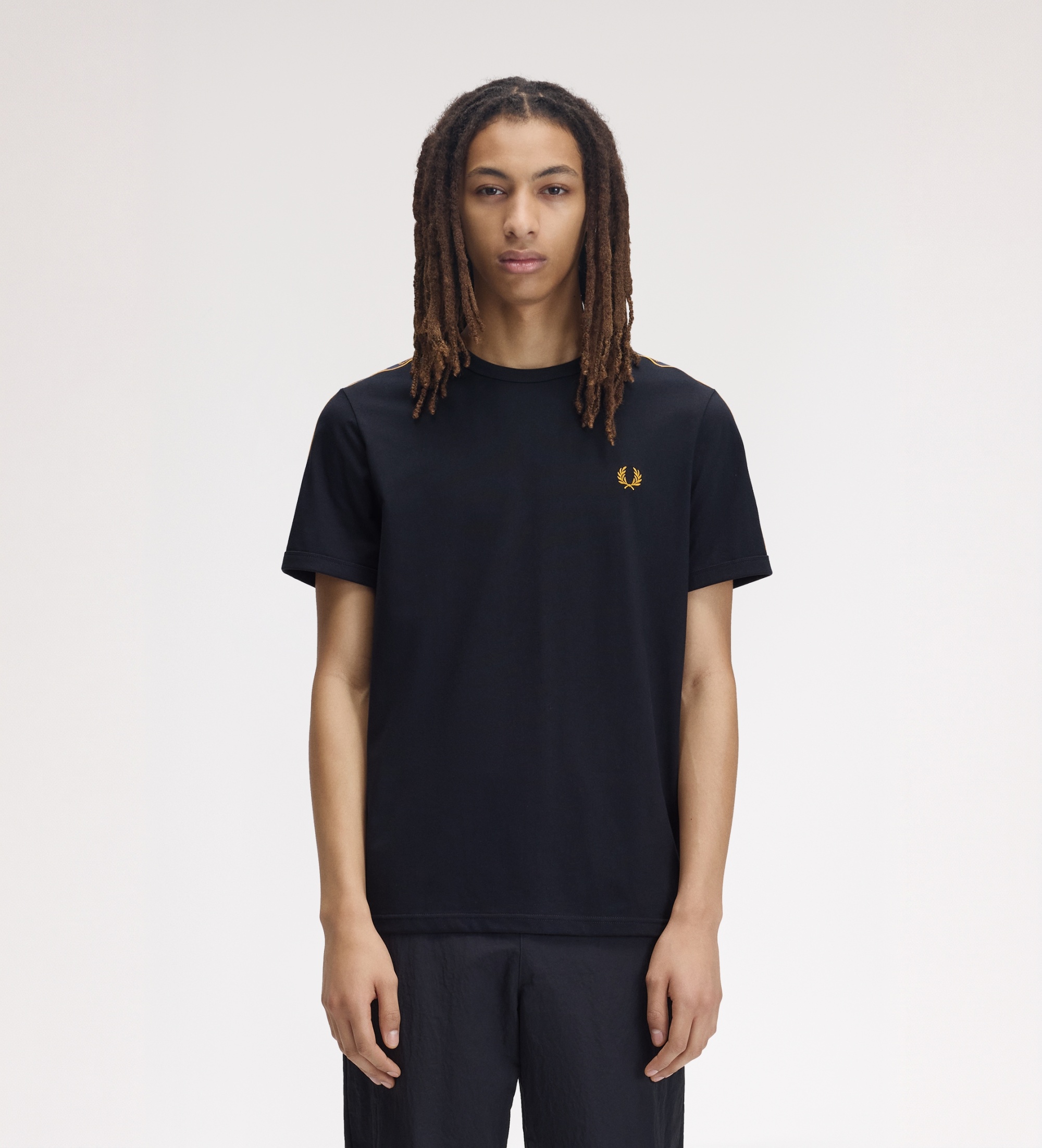 Fred Perryvoor mannen. M4613 Marineblauw Ringer Contrast Tape T-shirt (XL), Casual, Katoen, Korte mouwen