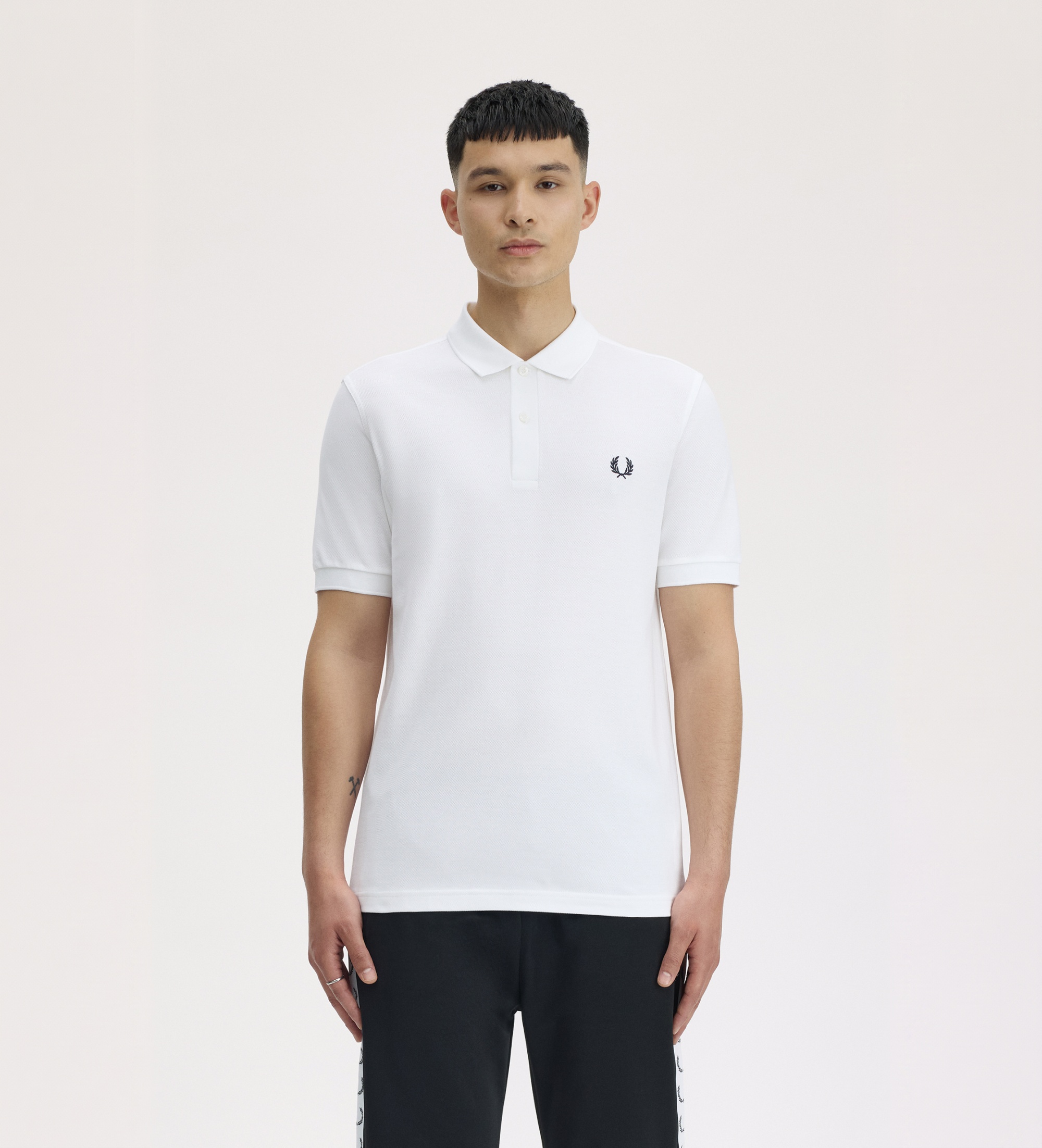 Fred Perryvoor mannen. M6000 Effen witte polo (M), Casual, Katoen, Korte mouwen
