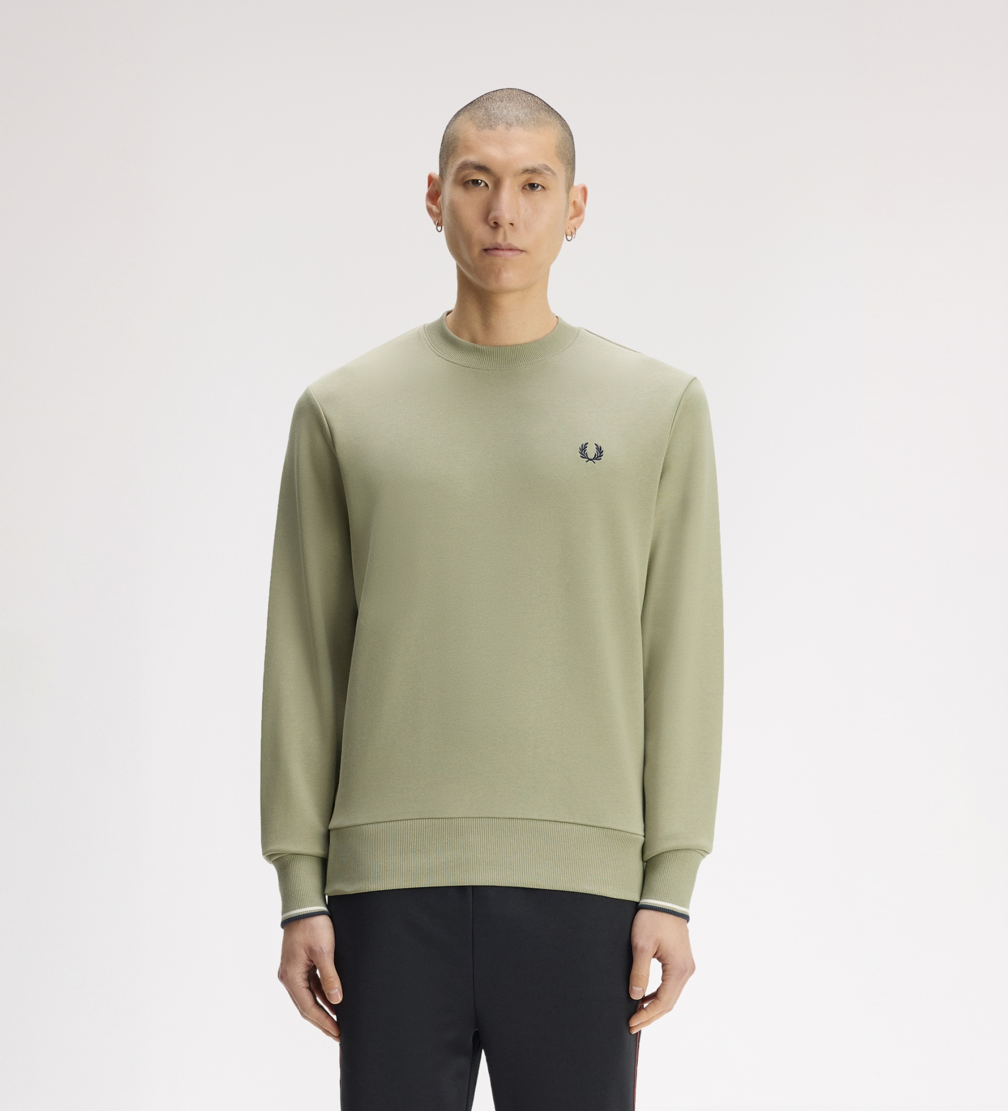 Fred Perryvoor mannen. M7535 Groen sweatshirt met ronde hals (S), Casual, Katoen, Lange mouwen