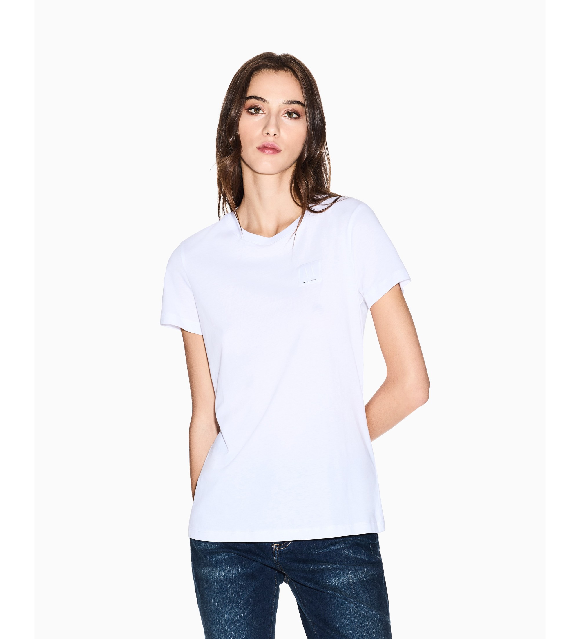 A|X Armani Exchange für Damen. XW000831AF10356U0002 T-Shirt mit normaler Passform und weißem Icon-Patch (M), Lässig, Baumwolle, Kurzarm