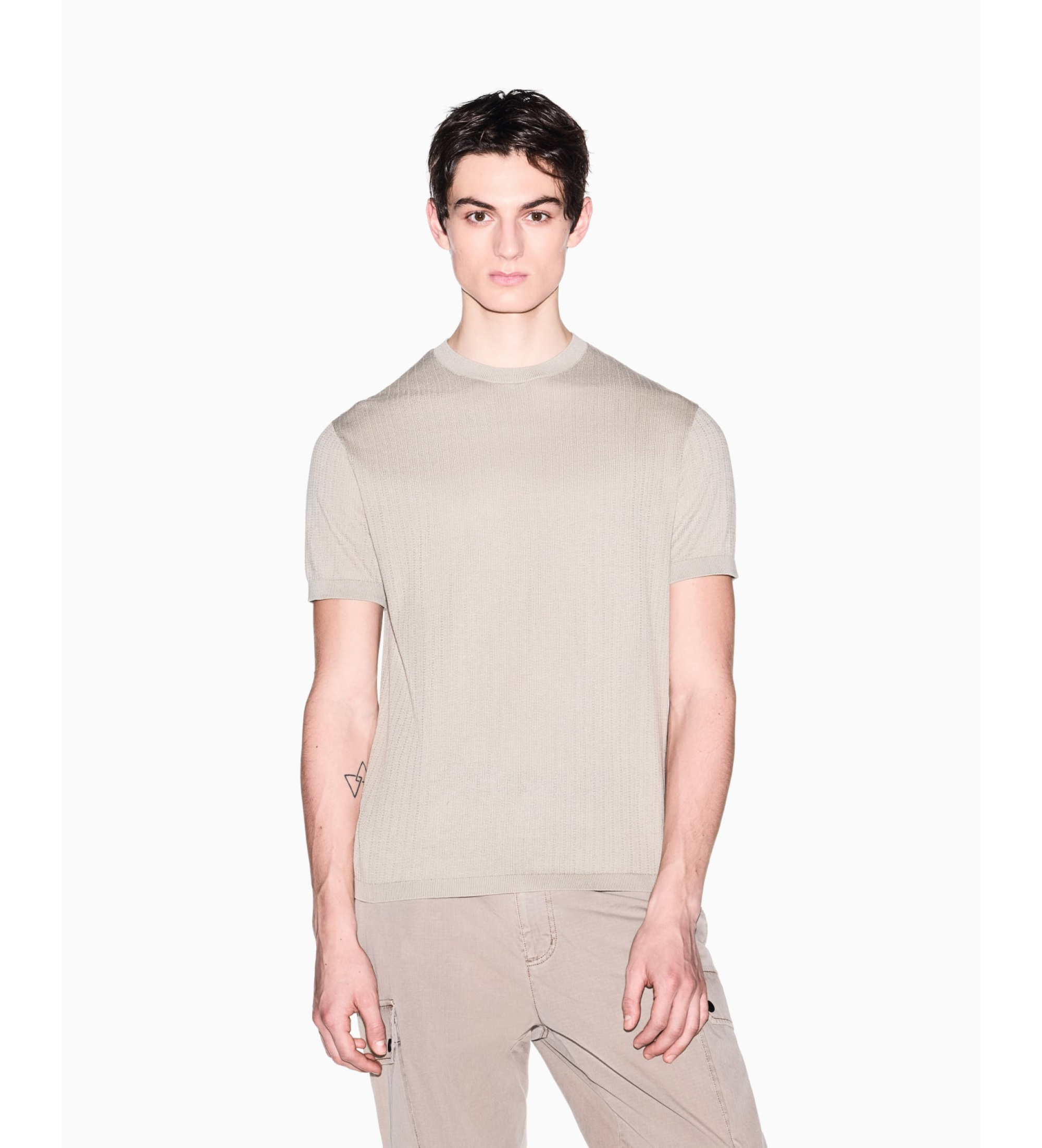 A|X Armani Exchange für Herren. XM002439AF22249U6229 Beigefarbenes T-Shirt aus geripptem Trikot (XXL), Lässig, Baumwolle, Kurzarm