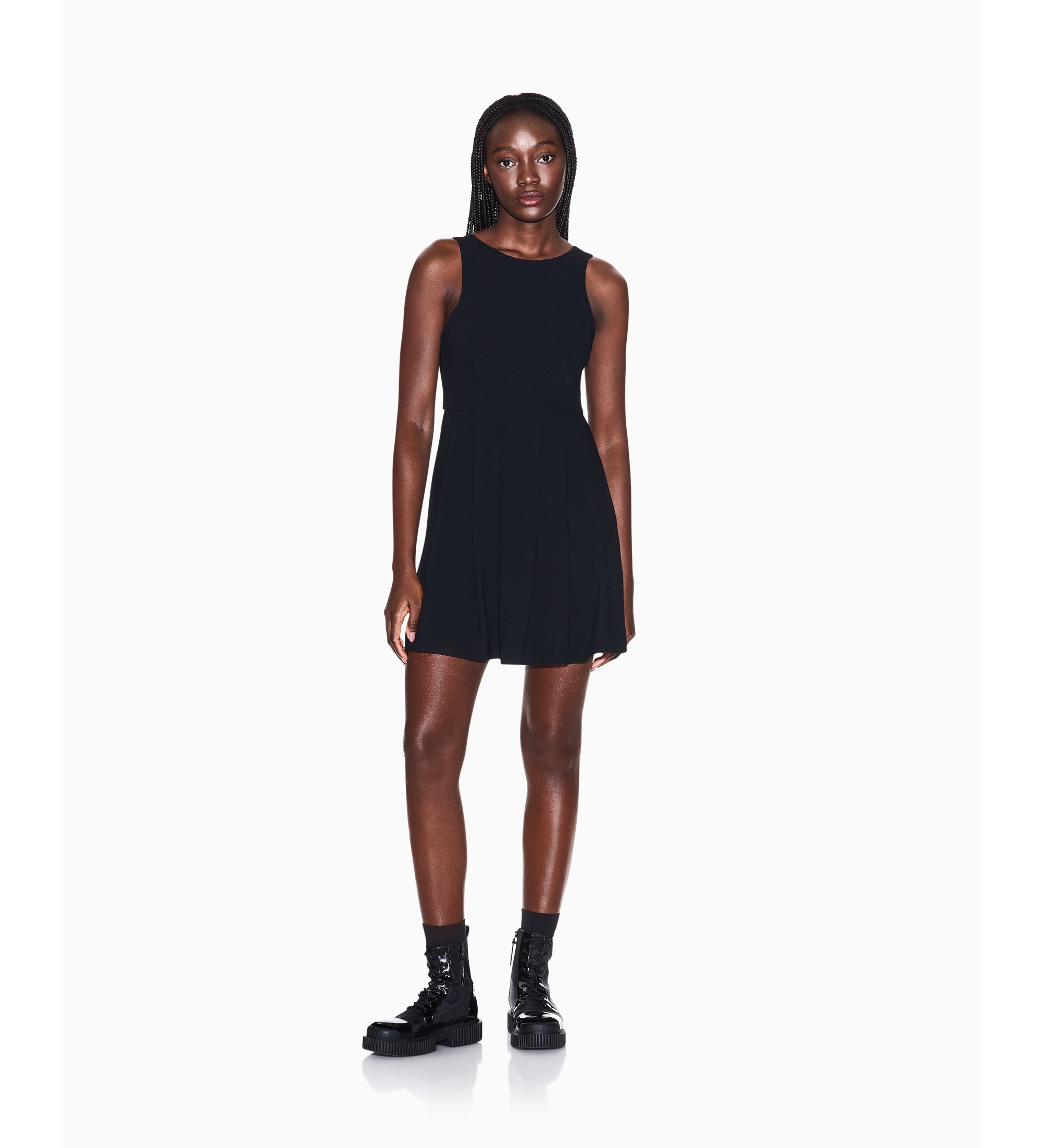 A|X Armani Exchange für Damen. XW002282AF21555UC001 Klassisches schwarzes Kleid (3XL), Lässig, Polyester, Ärmellos / Hosenträger