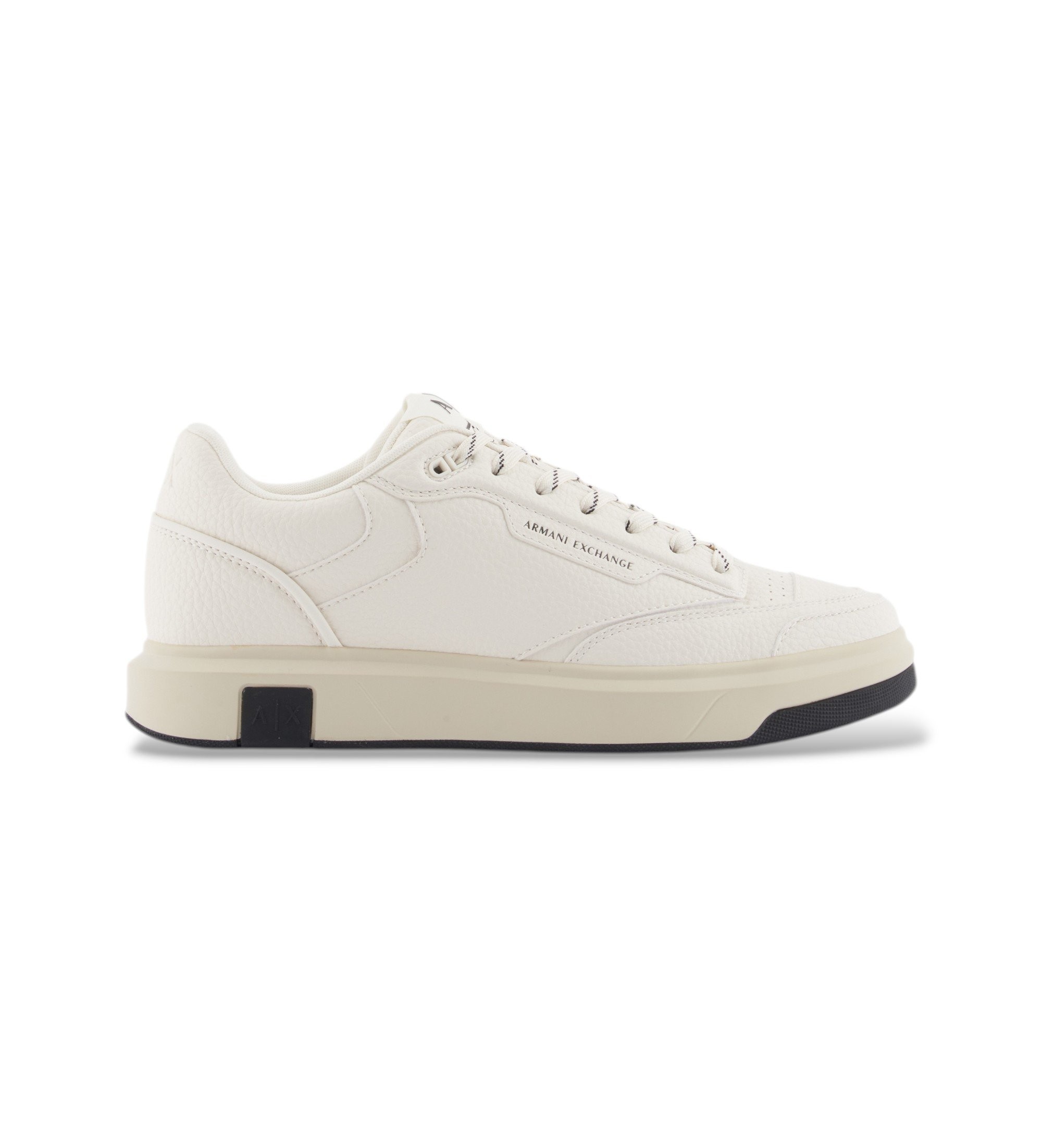 A|X Armani Exchange für Herren. XM002205AF21444U0009 Schlichte beigefarbene Turnschuhe (45), Wohnung, Schnürsenkel, Lässig
