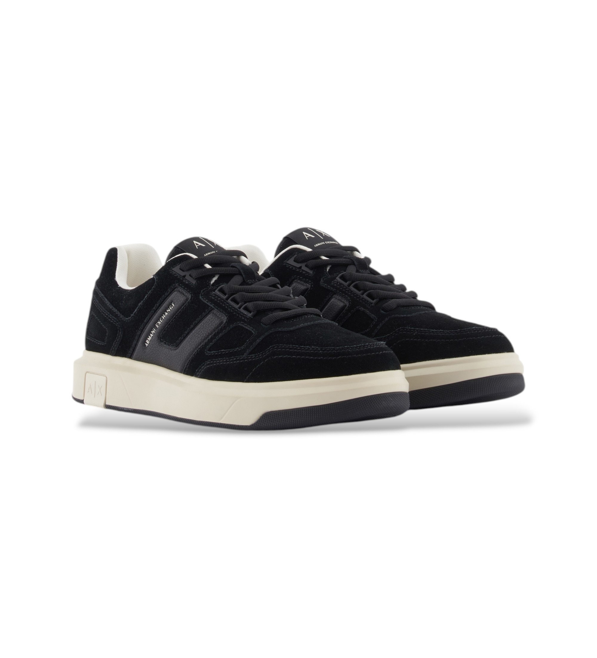 A|X Armani Exchange dla m??czyzn. XM002206AF21419UC001 Niskie trampki w kolorze czarnym (42), Skóra, Mapa, Smycze, Zwykły