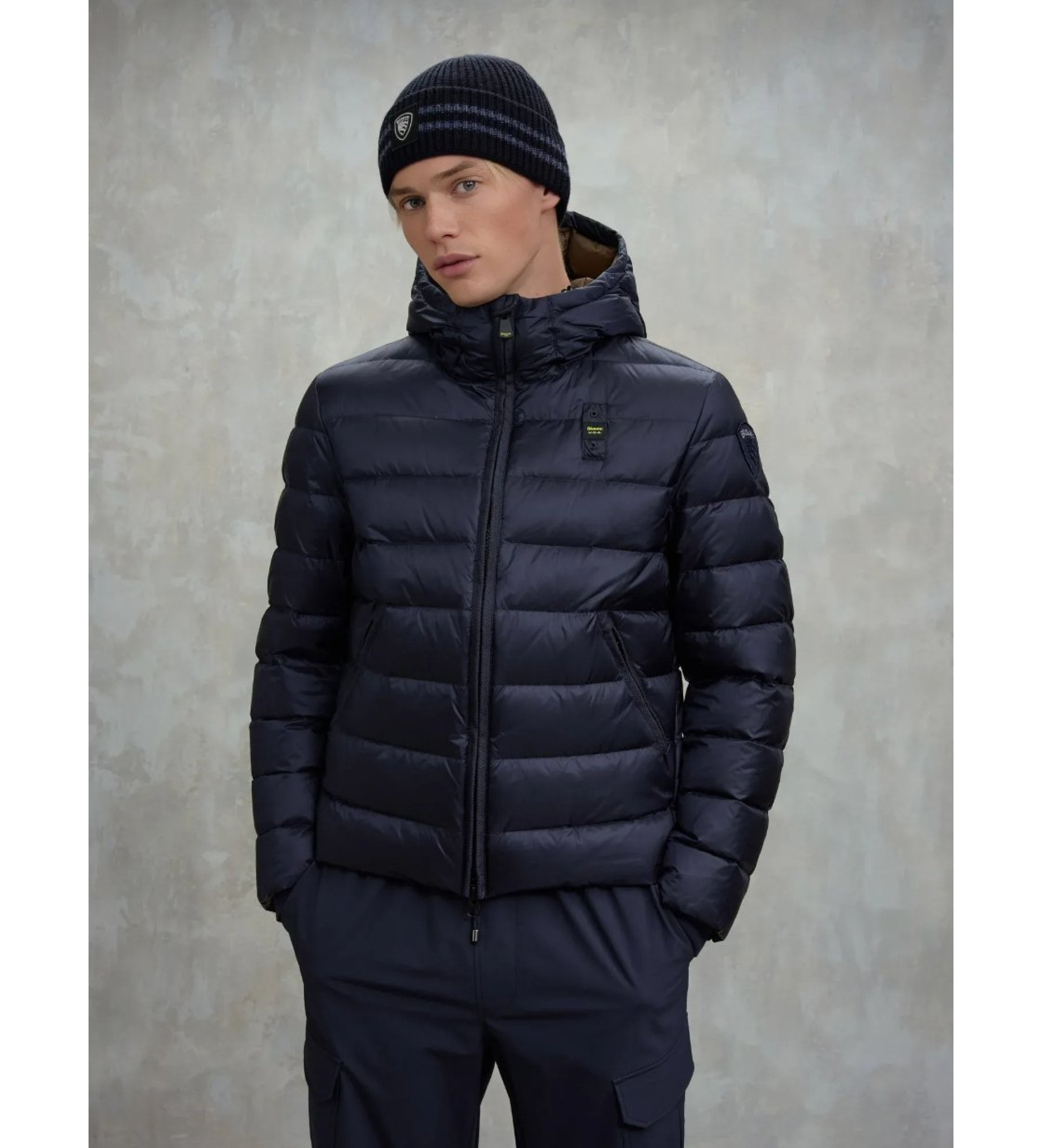 Blauer für Herren. 25WBLUC03086 Acton marineblaue Kapuzenjacke mit Kapuze (L), Lässig, Polyamid