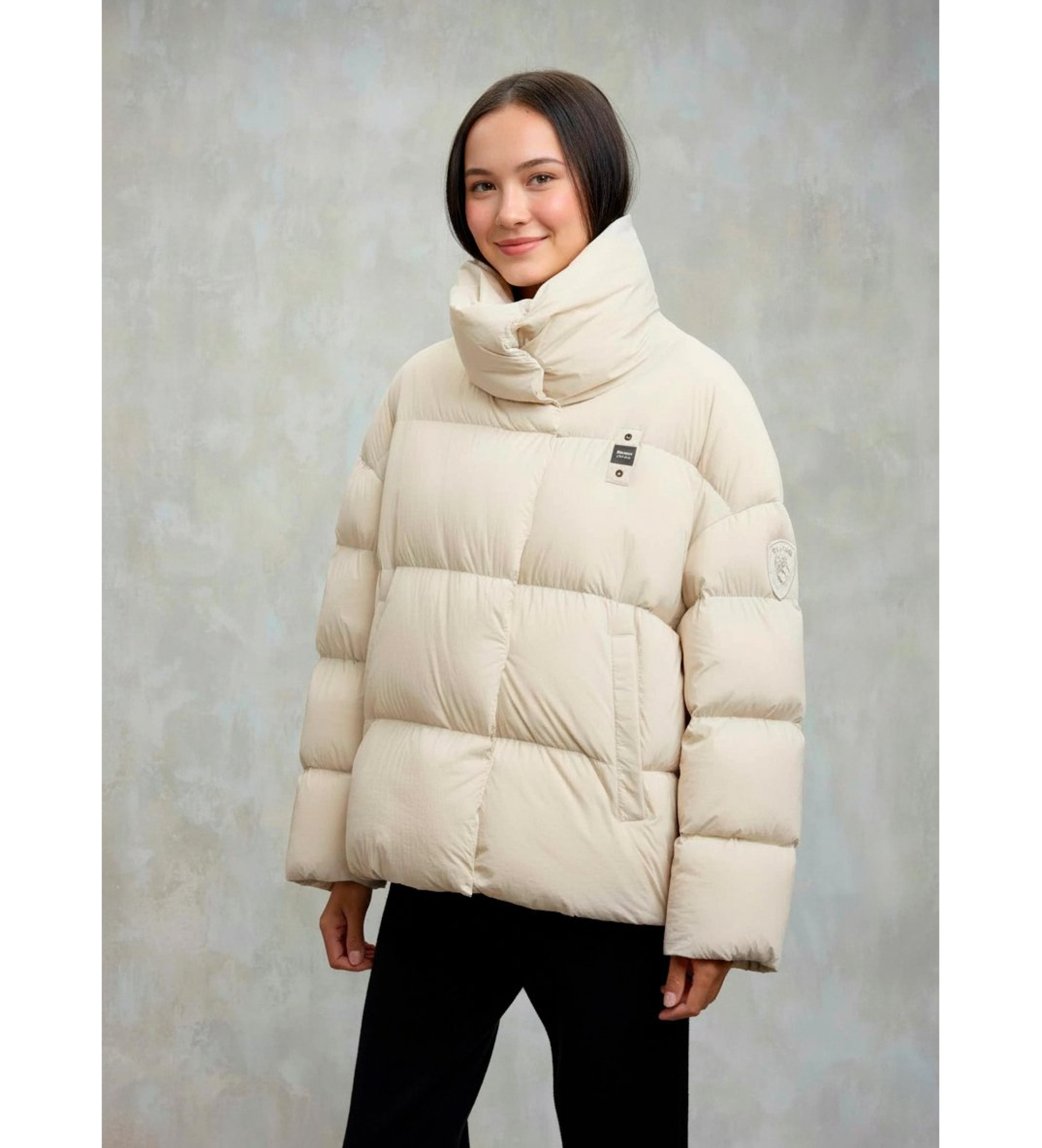 Blauer für Damen. 25WBLDC03166 Nuvola Ross beige kurze Jacke (M), Lässig, Nylon