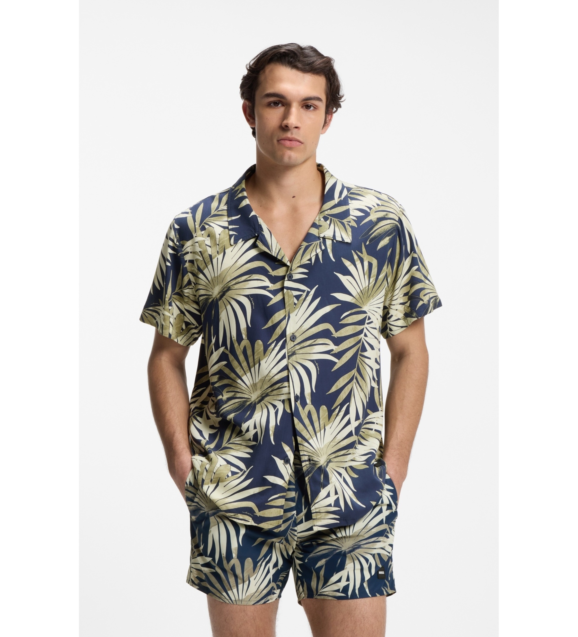 BOSS für Herren. 50535793 Hemd Beach beige (S), Lässig, Viskose, Kurzarm