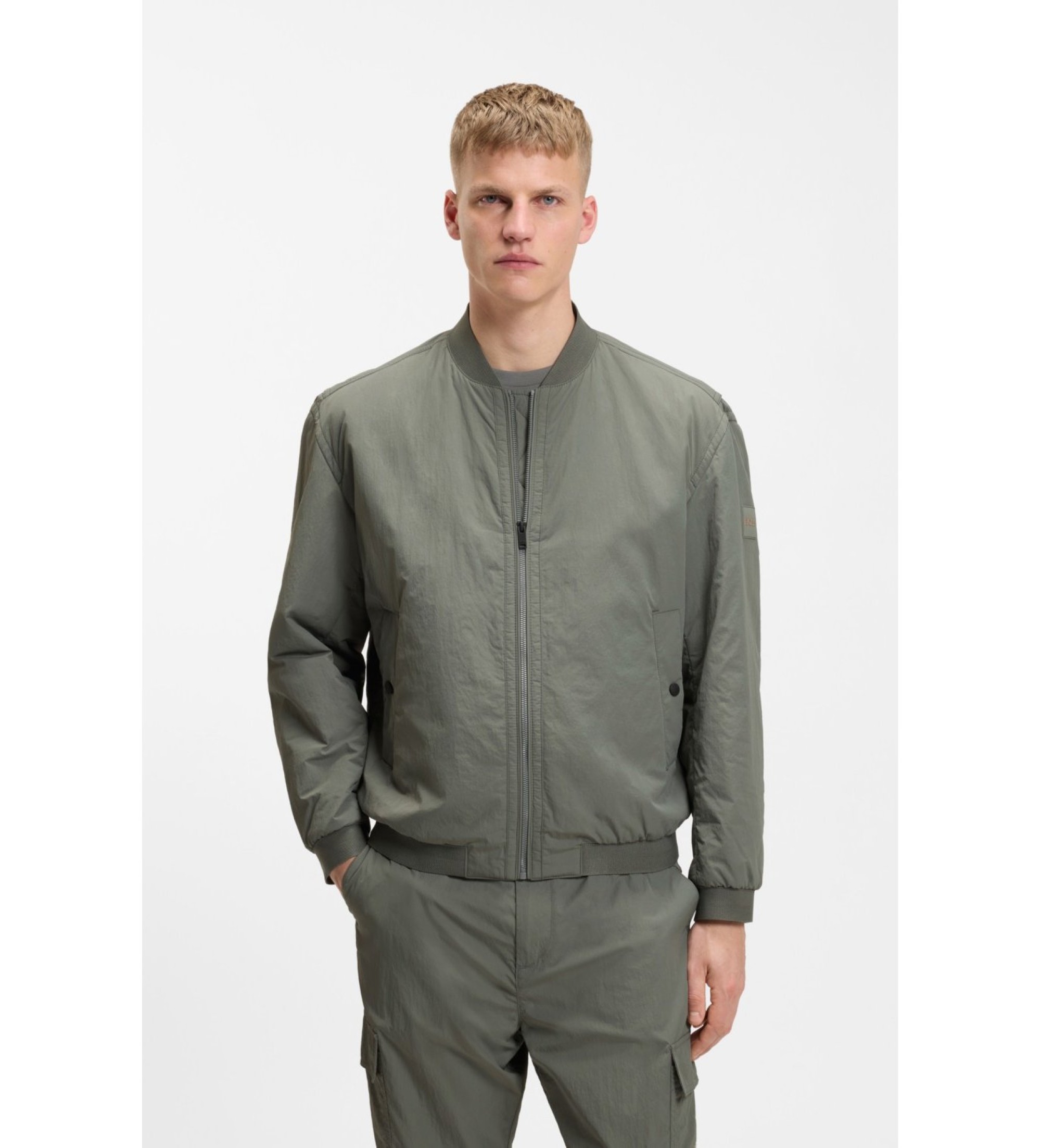 BOSS für Herren. 50555846 Graue abweisende Bomberjacke (46), Lässig, Polyester, Langarm