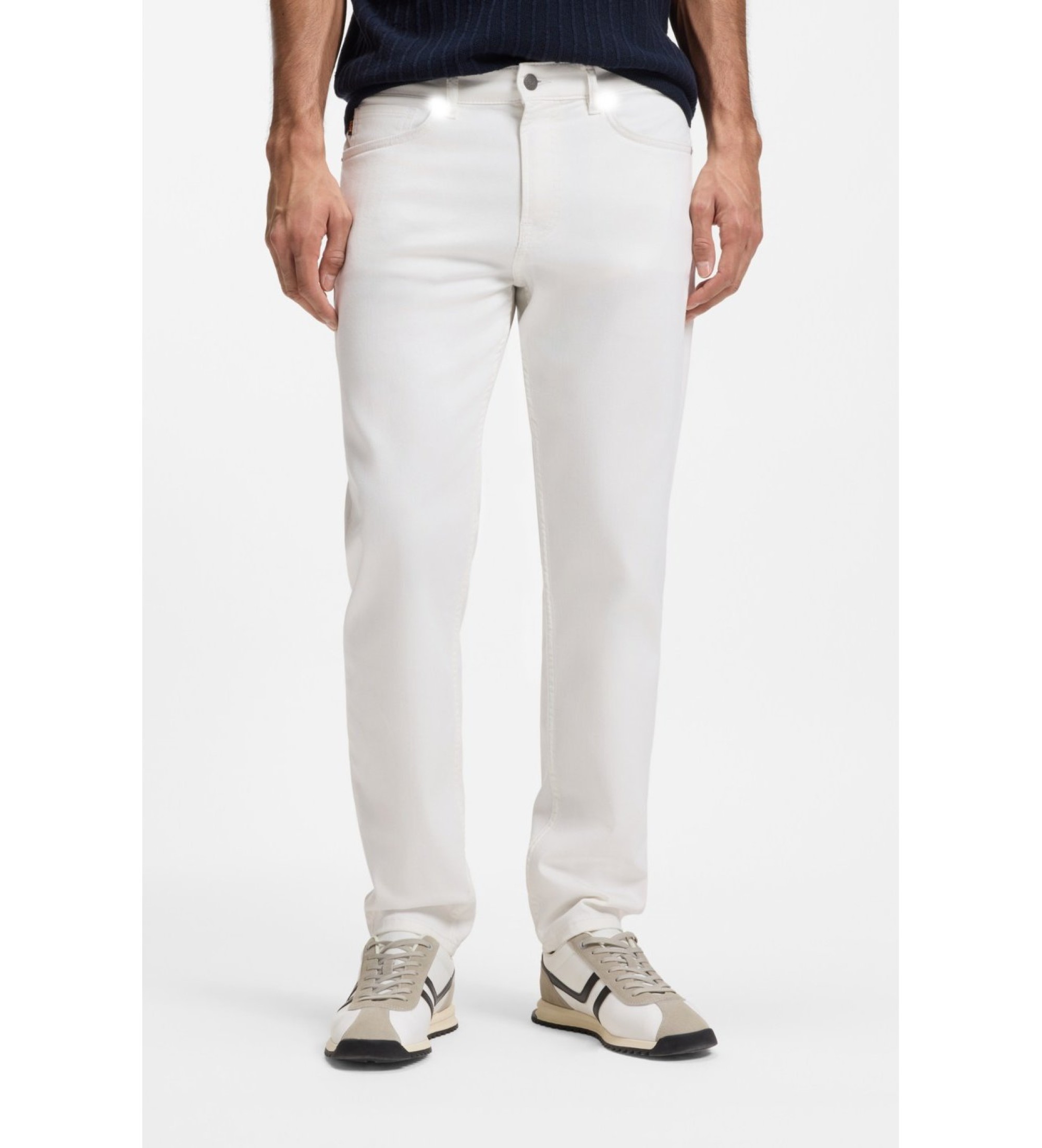 BOSS für Herren. 50561606 Jeans Maine regular fit weiß (30/32), Lässig, Baumwolle