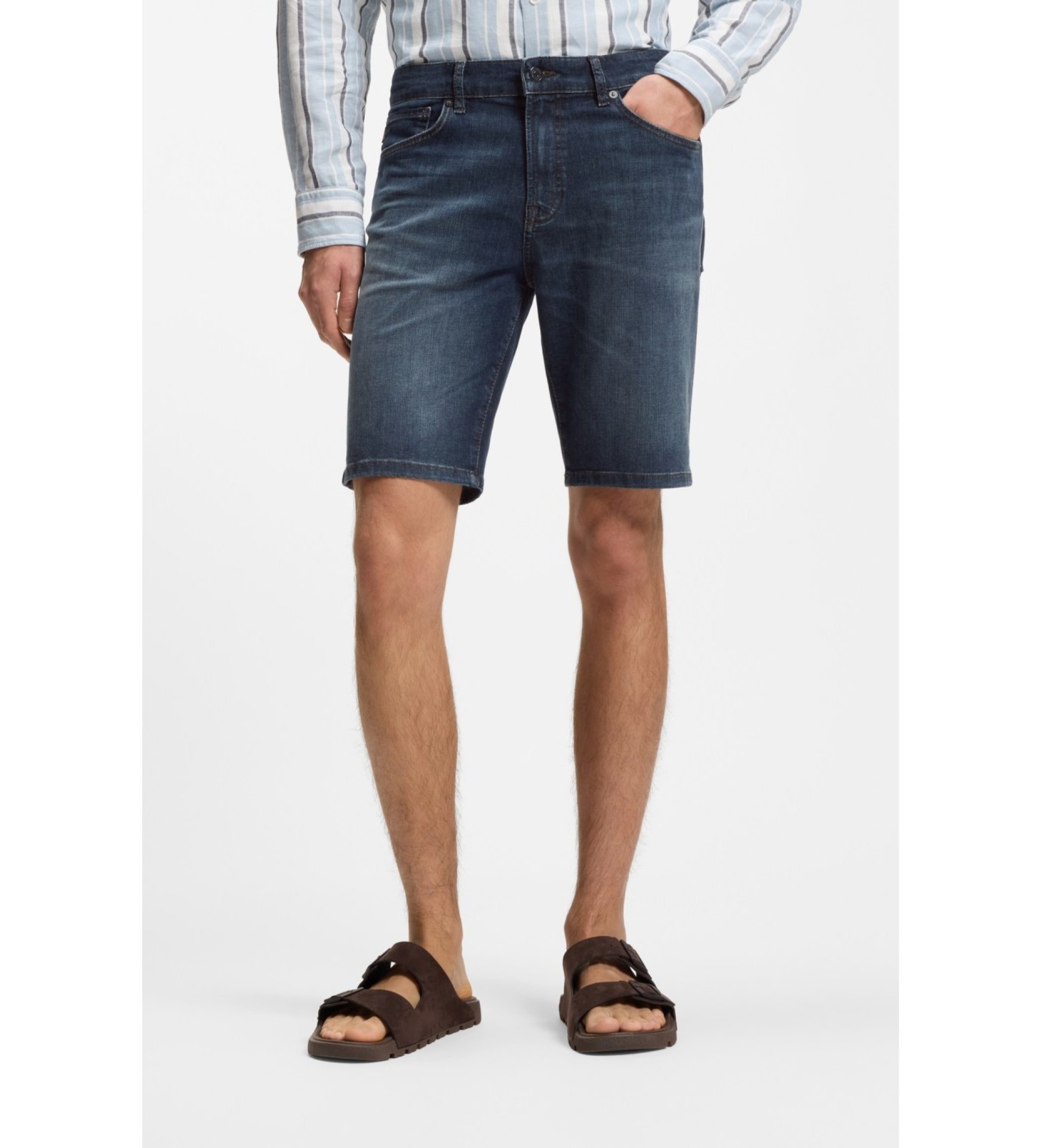 BOSSvoor mannen. 50559917 Korte broek Maine Regular Fit blauw (38), Casual, Katoen, Denim