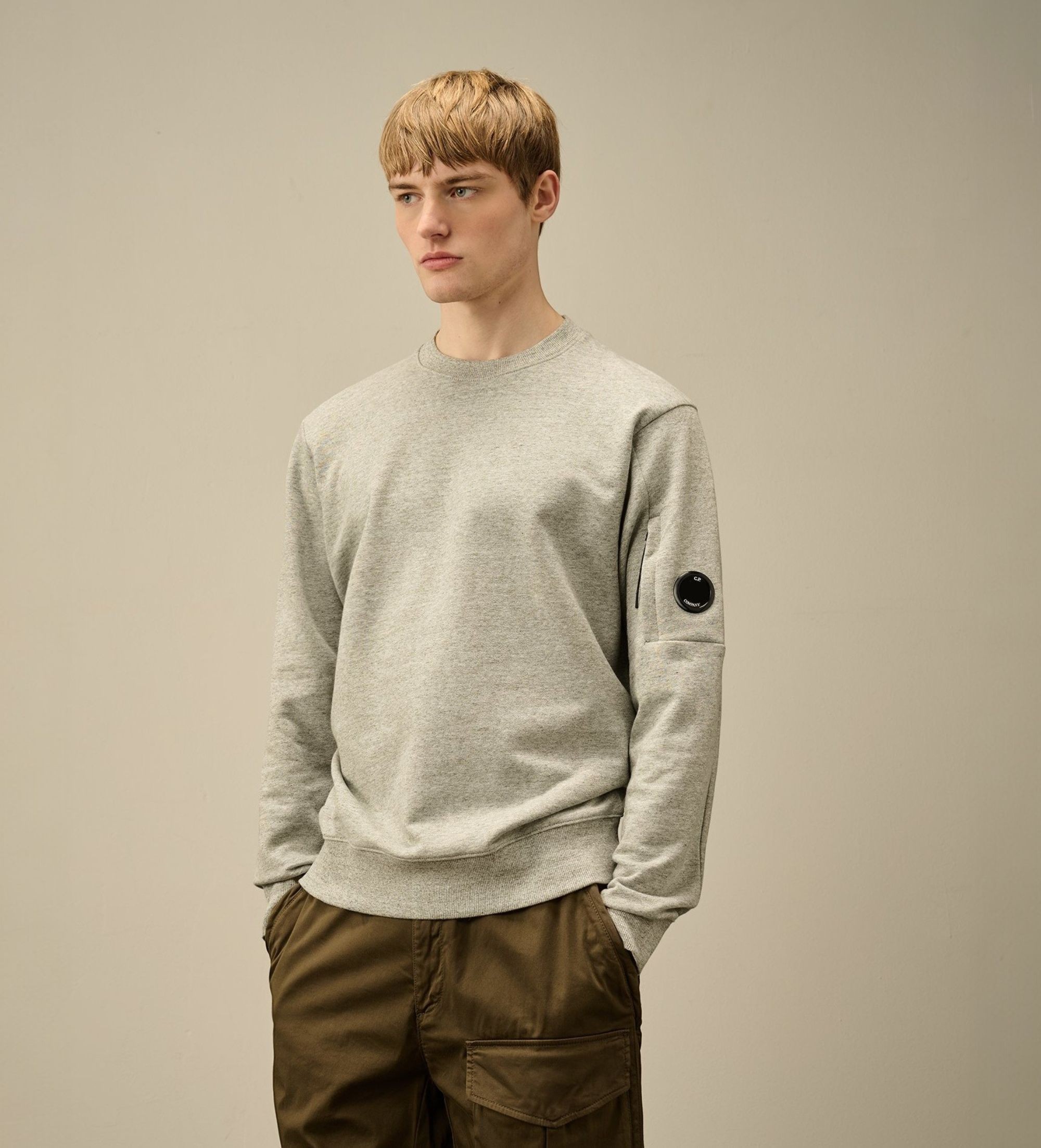 C.P. Company für Herren. RCCMSS713A005086W Diagonal Hochgezogener Pullover grau (L), Lässig, Baumwolle