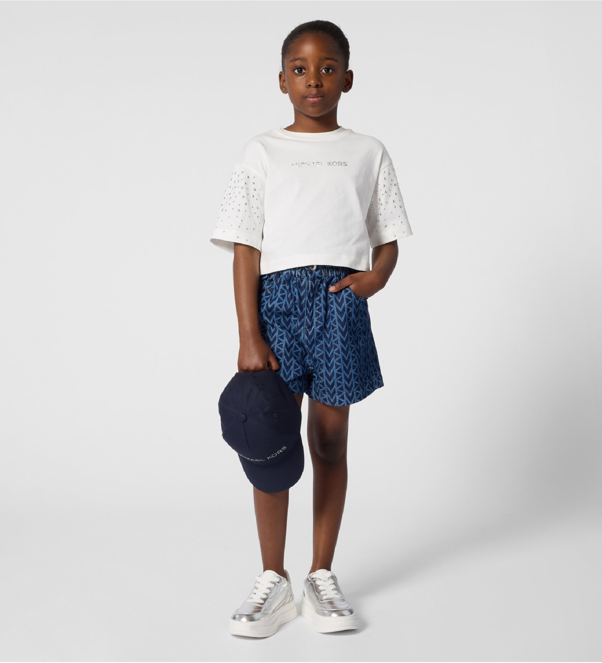 Michael Kors für Mädchen. R30638 Weißes Logo-T-Shirt (12Y= 150cm), Lässig, Baumwolle, Kurzarm, Kinderbekleidung