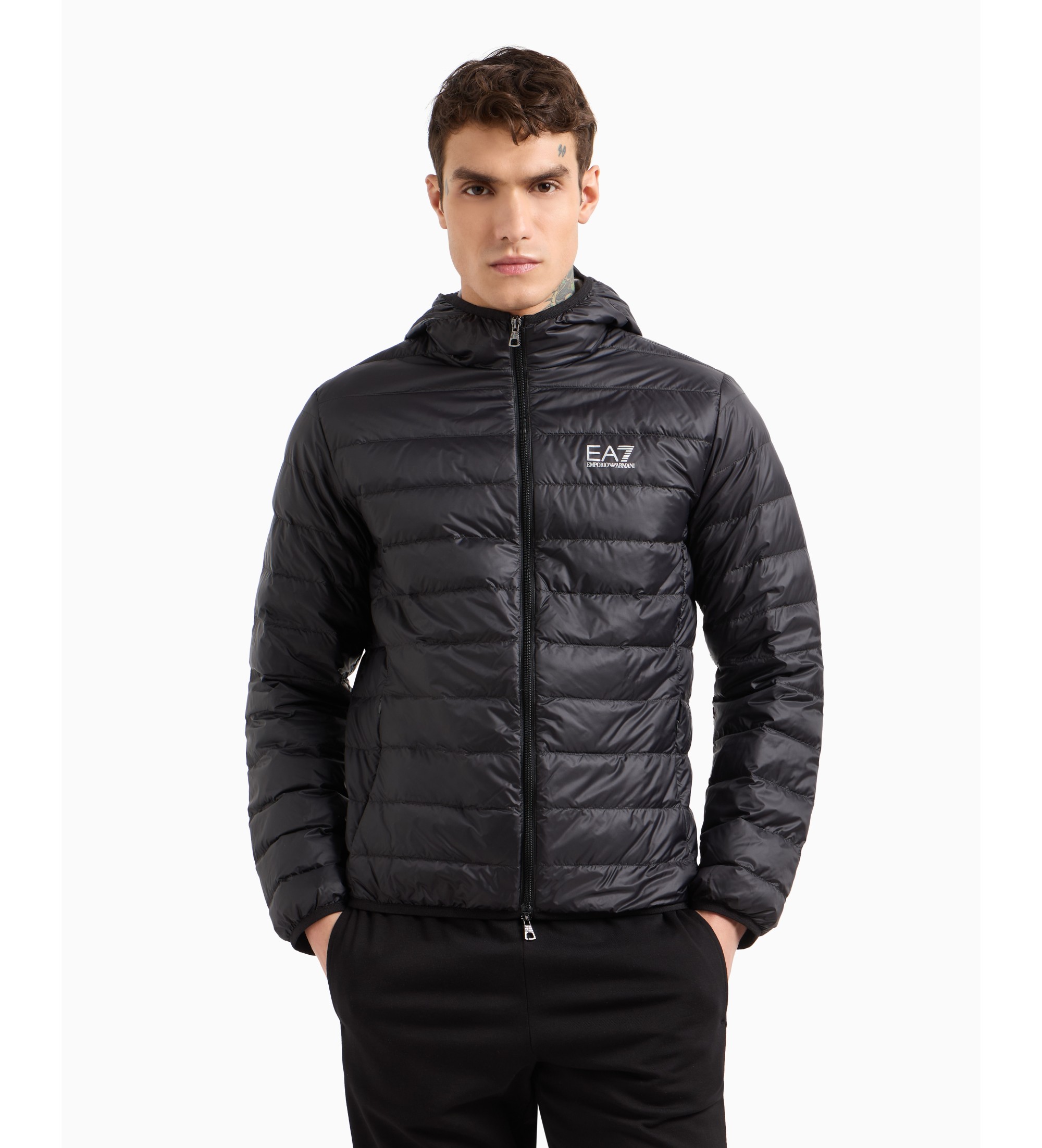 EA7 für Herren. 8NPB24_PNGPZ Faltbare Daunenjacke Core Identity mit Kapuze schwarz (3XL), Lässig, Polyamid