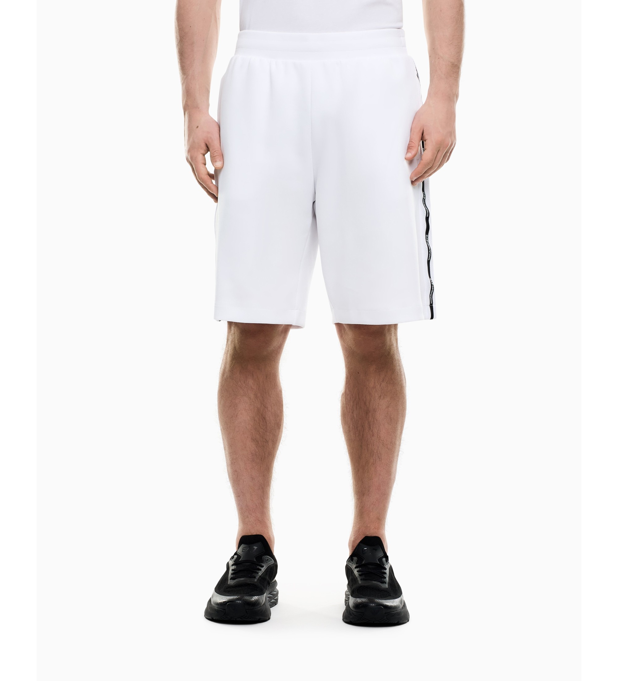 EA7 für Herren. 7M001481_AF12660 Bermuda Logo Series aus weißem Interlock (M), Lässig, Sportlich, Baumwolle