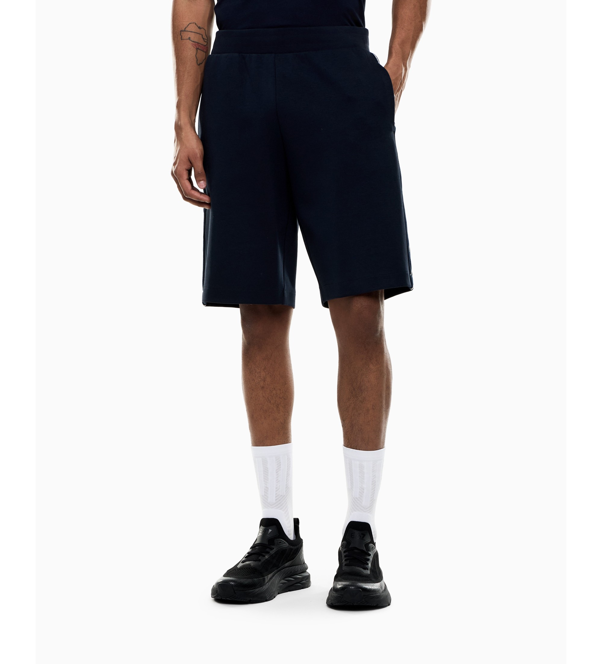 EA7 für Herren. 7M001481_AF12660 Bermuda Logo Series in Marine-Interlock (L), Lässig, Sportlich, Baumwolle