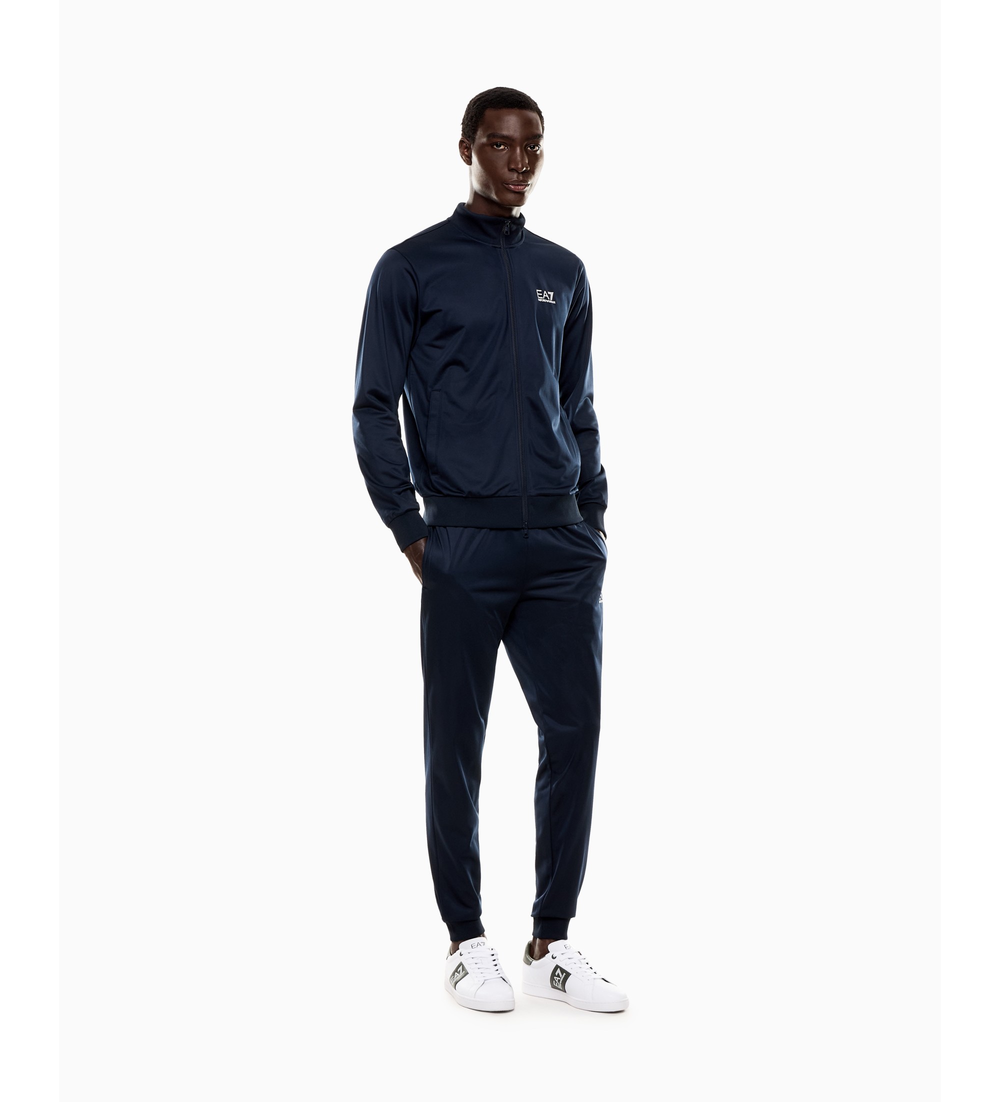 EA7 für Herren. 8NPV65_PJHCZ Perfektes Marine-Set (M), Lässig, Sportlich, Multisport, Polyester, Langarm