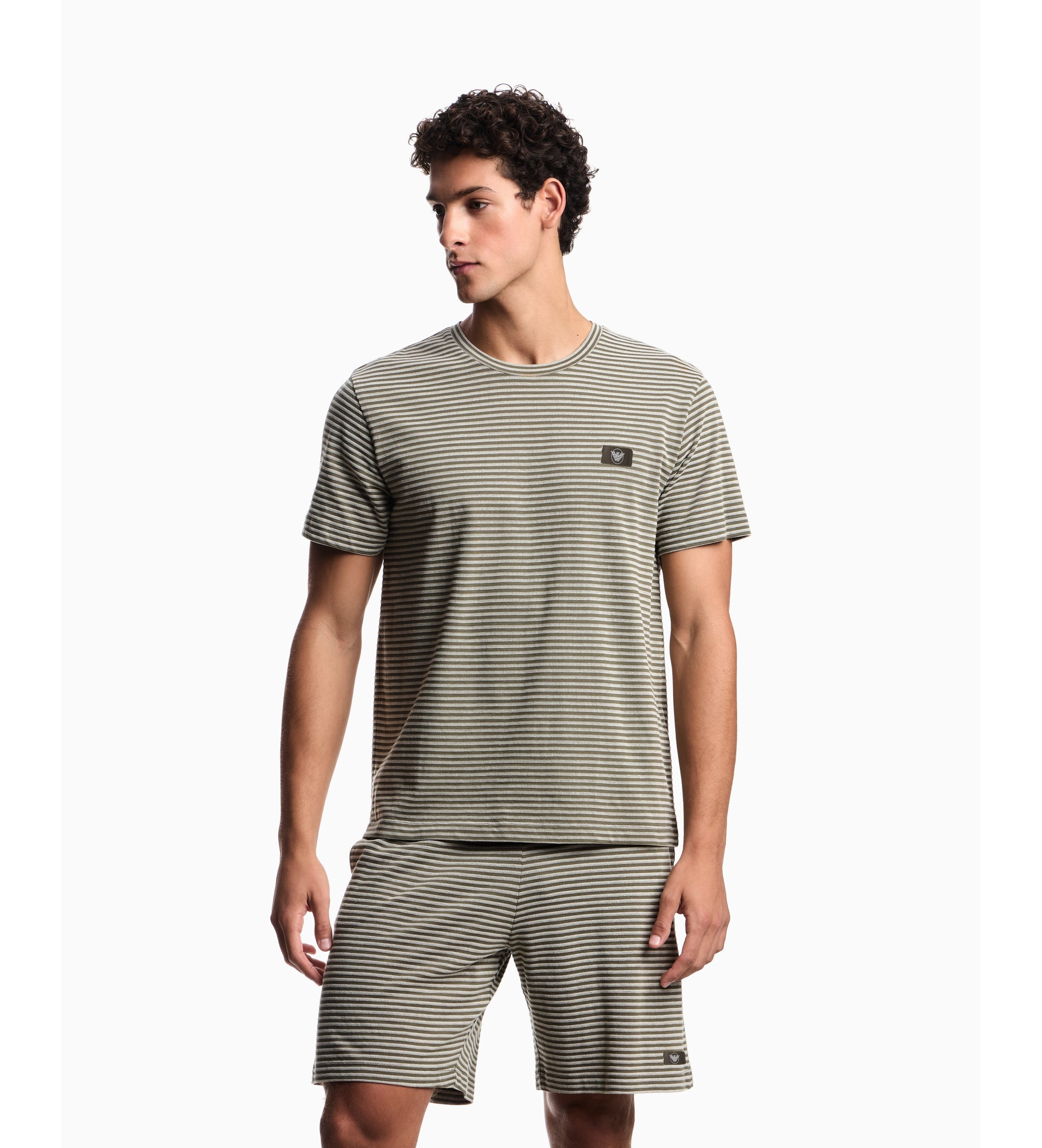 Emporio Armani für Herren. EM000574_AF20452 Grünes Out-T-Shirt (S), Lässig, Baumwolle, Kurzarm