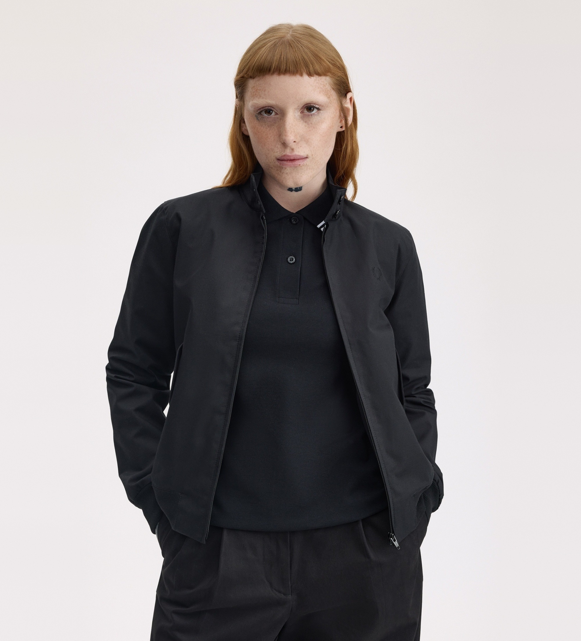 Fred Perry für Damen. J7412 Schwarze Harrington-Jacke (38), Lässig, Polyester