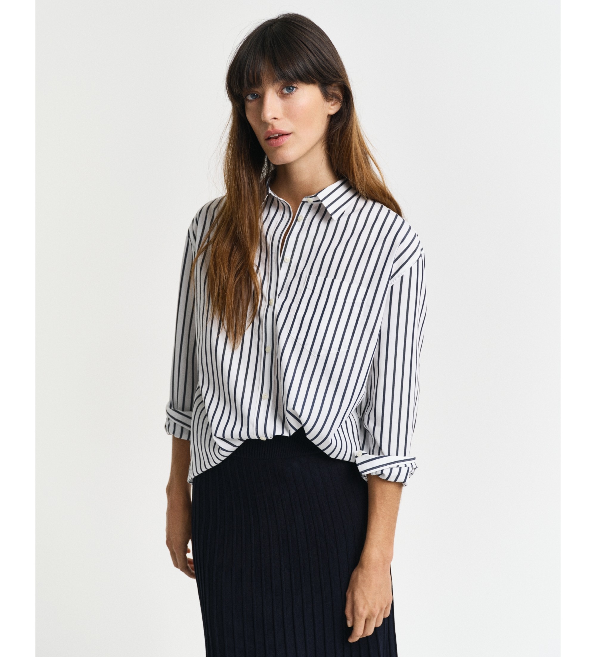 Gant für Damen. 4300239 Relaxed Fit klassisch marineblau gestreiftes Popeline-Hemd (42), Lässig, Baumwolle, Langarm