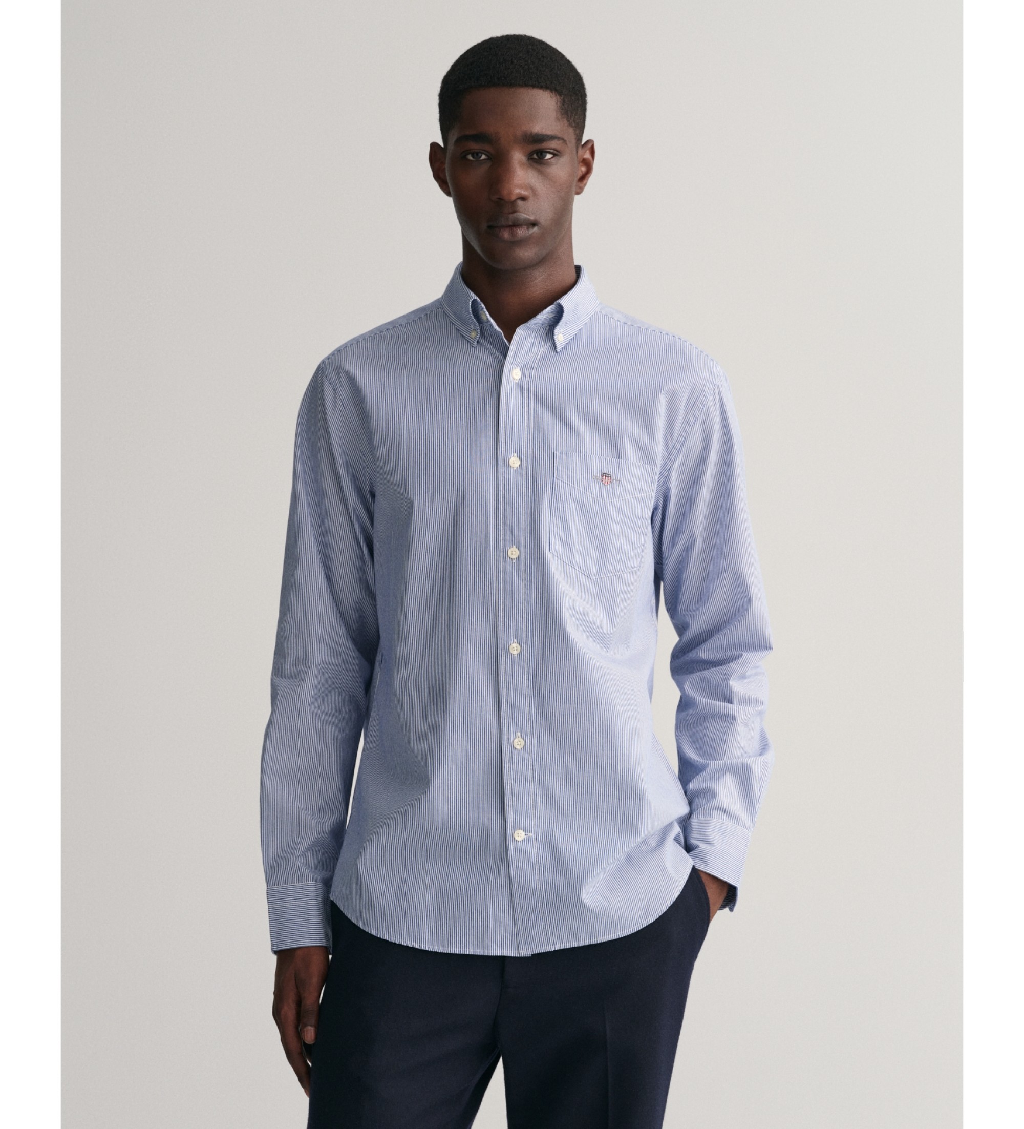 Gant für Herren. 3000140 Popeline-Hemd Regular Fit Banker Stripe blau (M), Lässig, Baumwolle, Langarm
