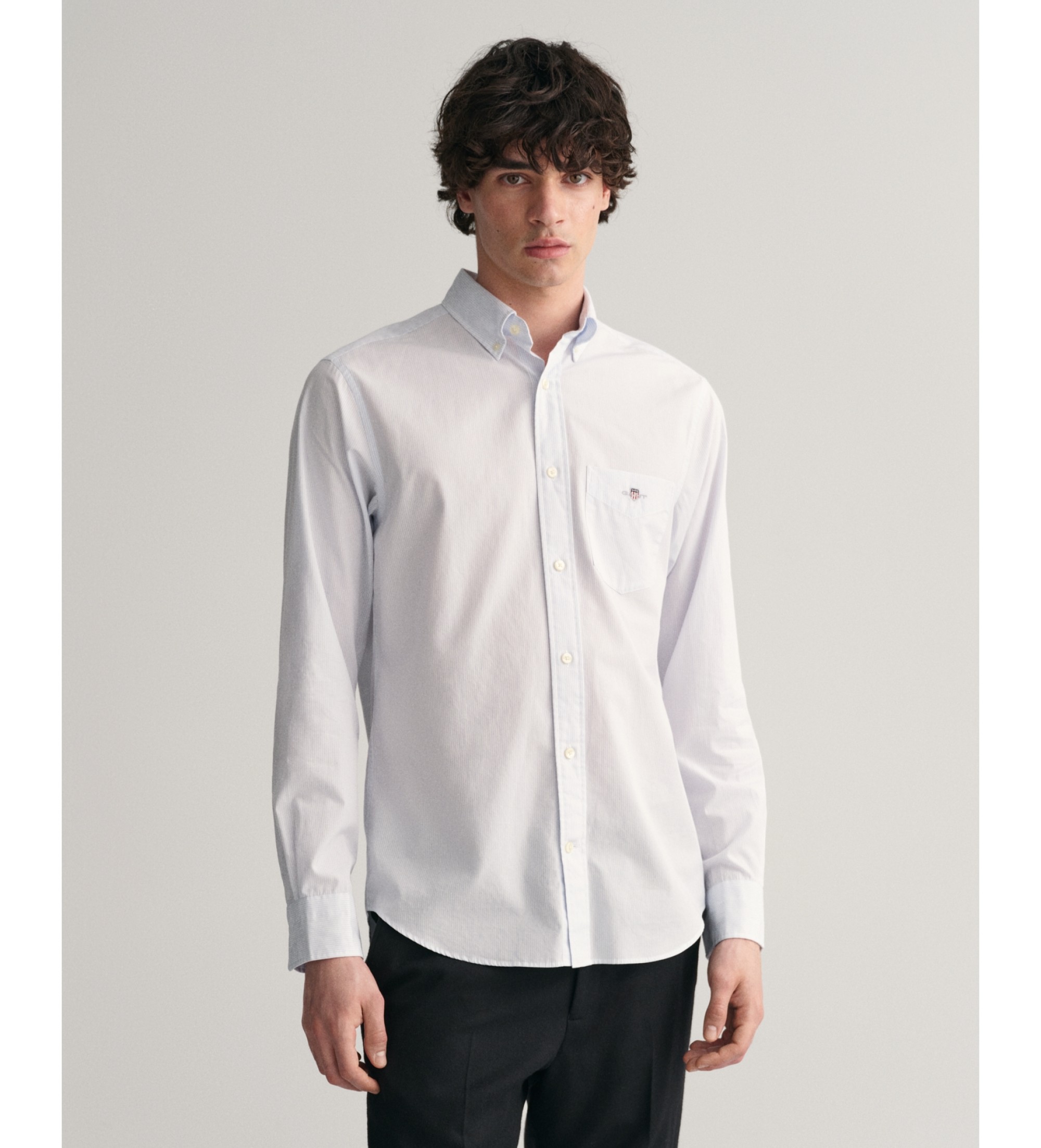 Gant für Herren. 3000140 Banker Stripe blau Regular Fit Popeline Hemd (M), Lässig, Baumwolle, Langarm