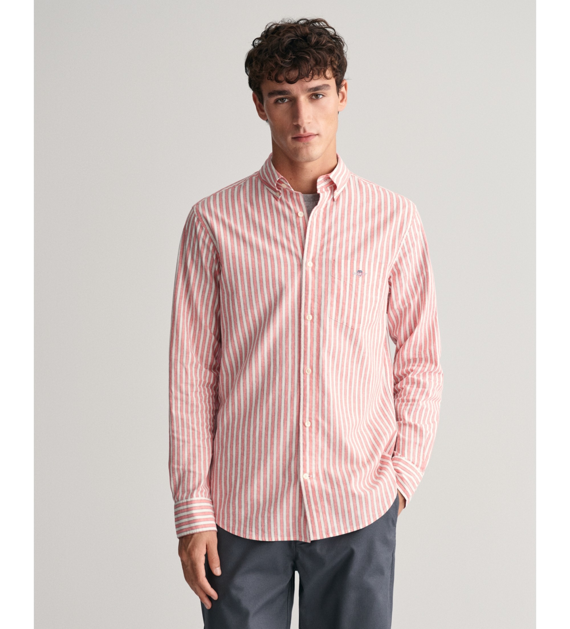 Gant für Herren. 3240060 Regular Fit Hemd aus Leinen und Baumwolle mit rosa Streifen (M), Lässig, Langarm