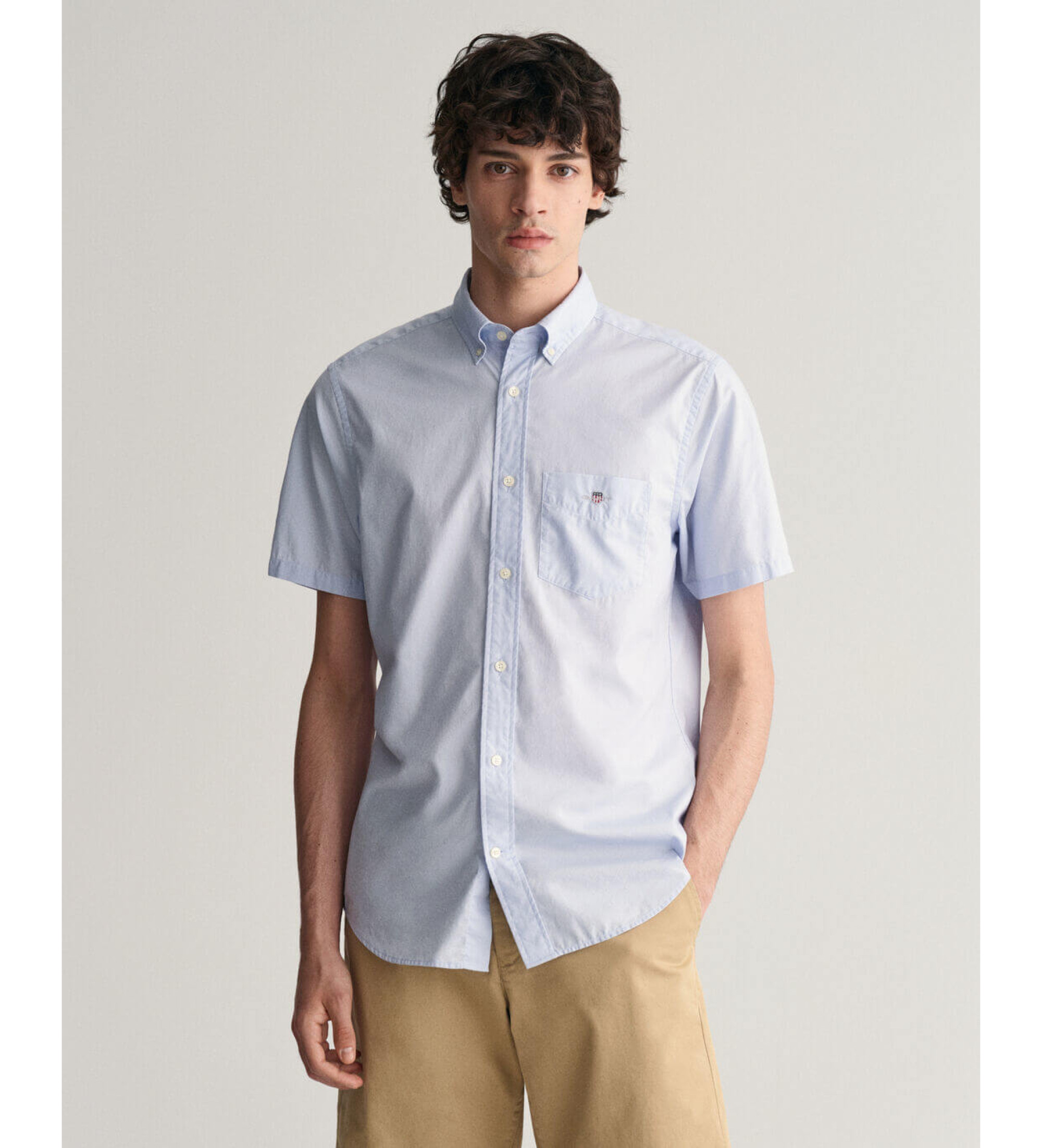 Gant für Herren. 3000101 Regular Fit Kurzarmhemd aus blauer Popeline (S), Lässig, Baumwolle