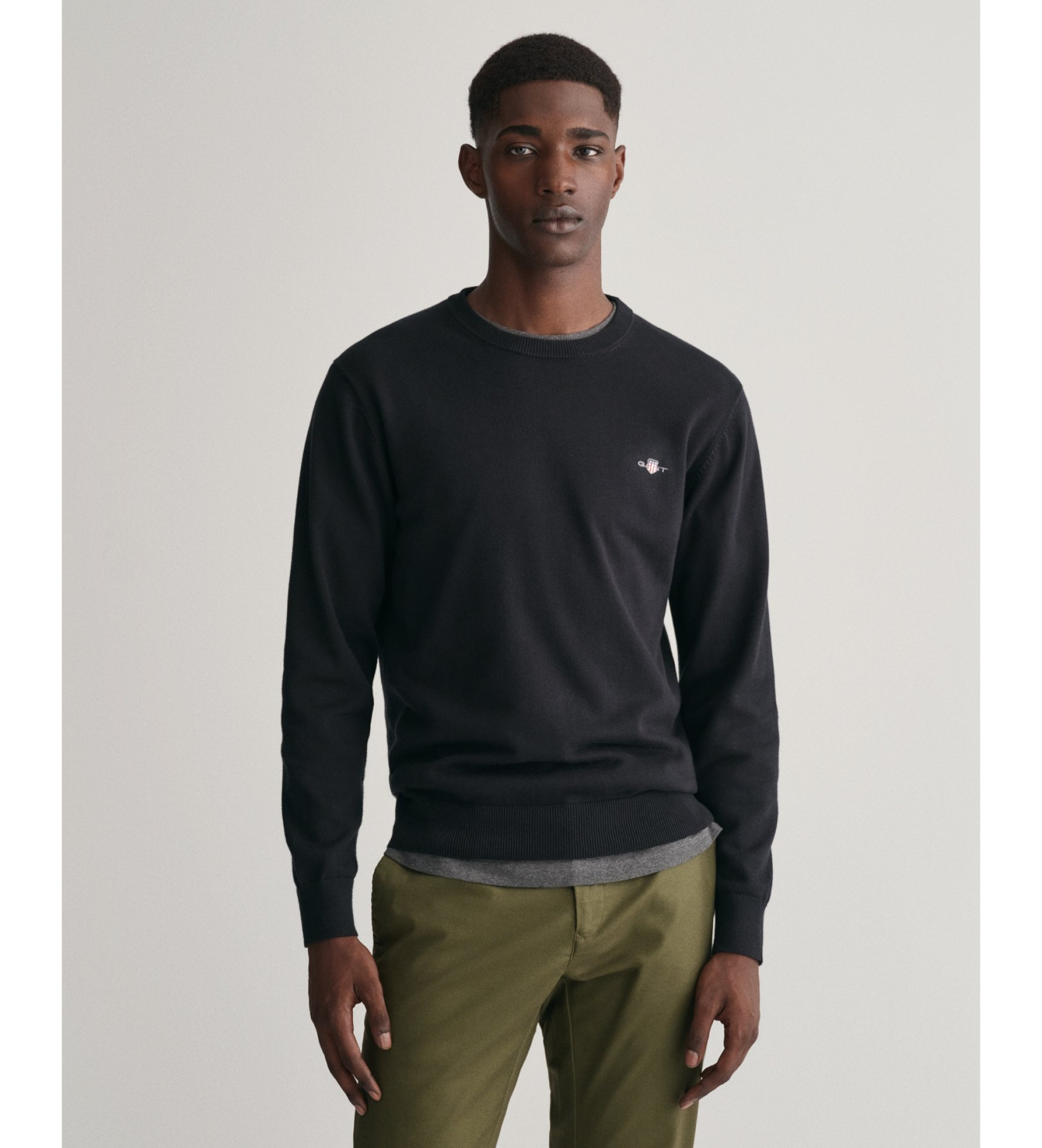 Gant für Herren. 8030561 Klassischer schwarzer Baumwollpullover mit Rundhalsausschnitt (S), Lässig, Baumwolle