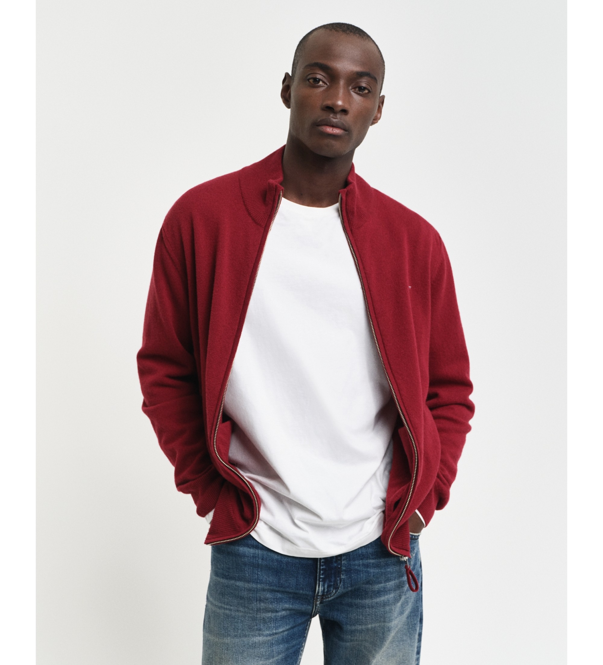 Gant für Herren. 87214 Strickjacke aus sehr feiner Schafwolle mit burgunderfarbenem Reißverschluss (L), Lässig, Bordeaux